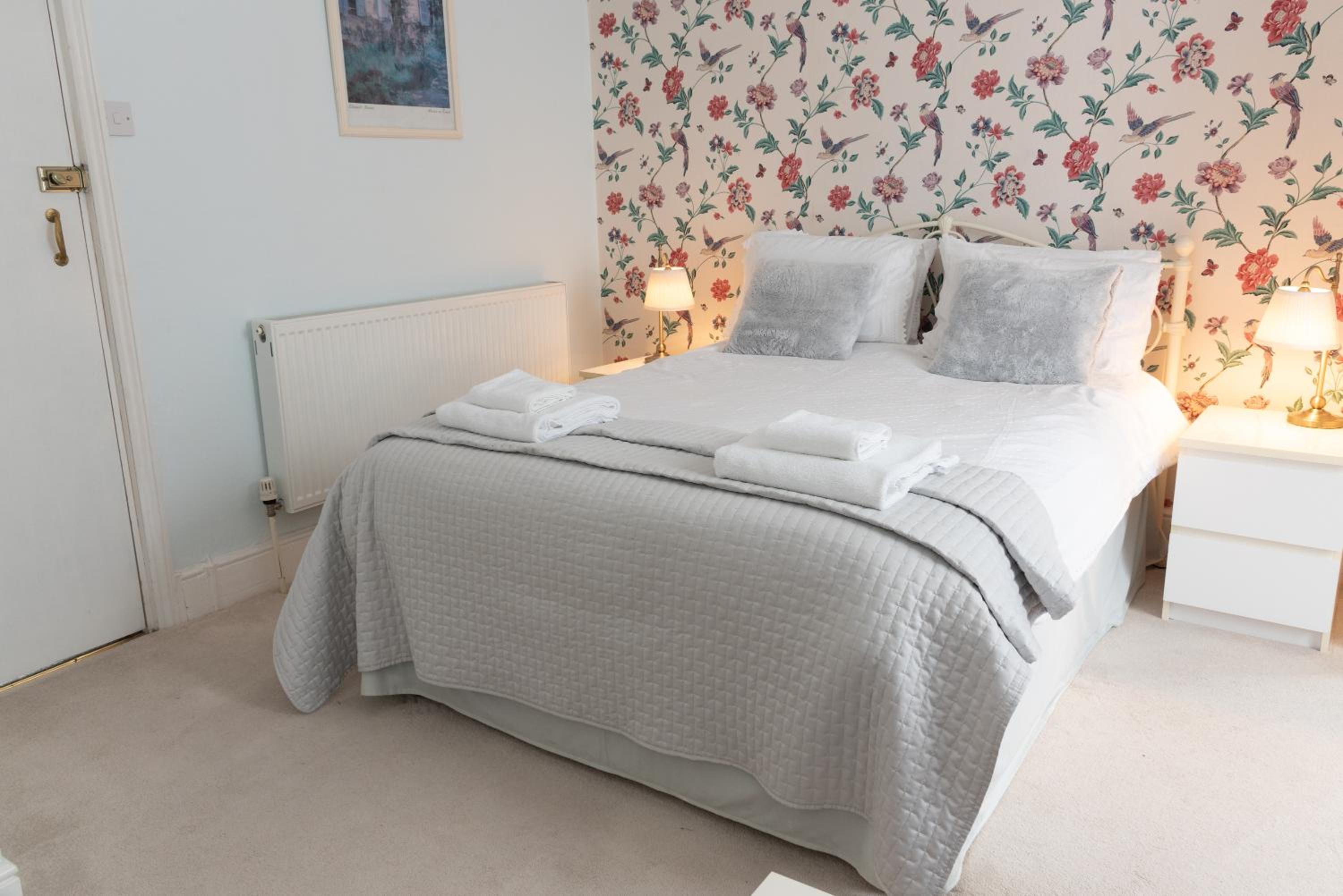 Weston-super-Mare Vacations - Rosita Guest House - Property Image 4