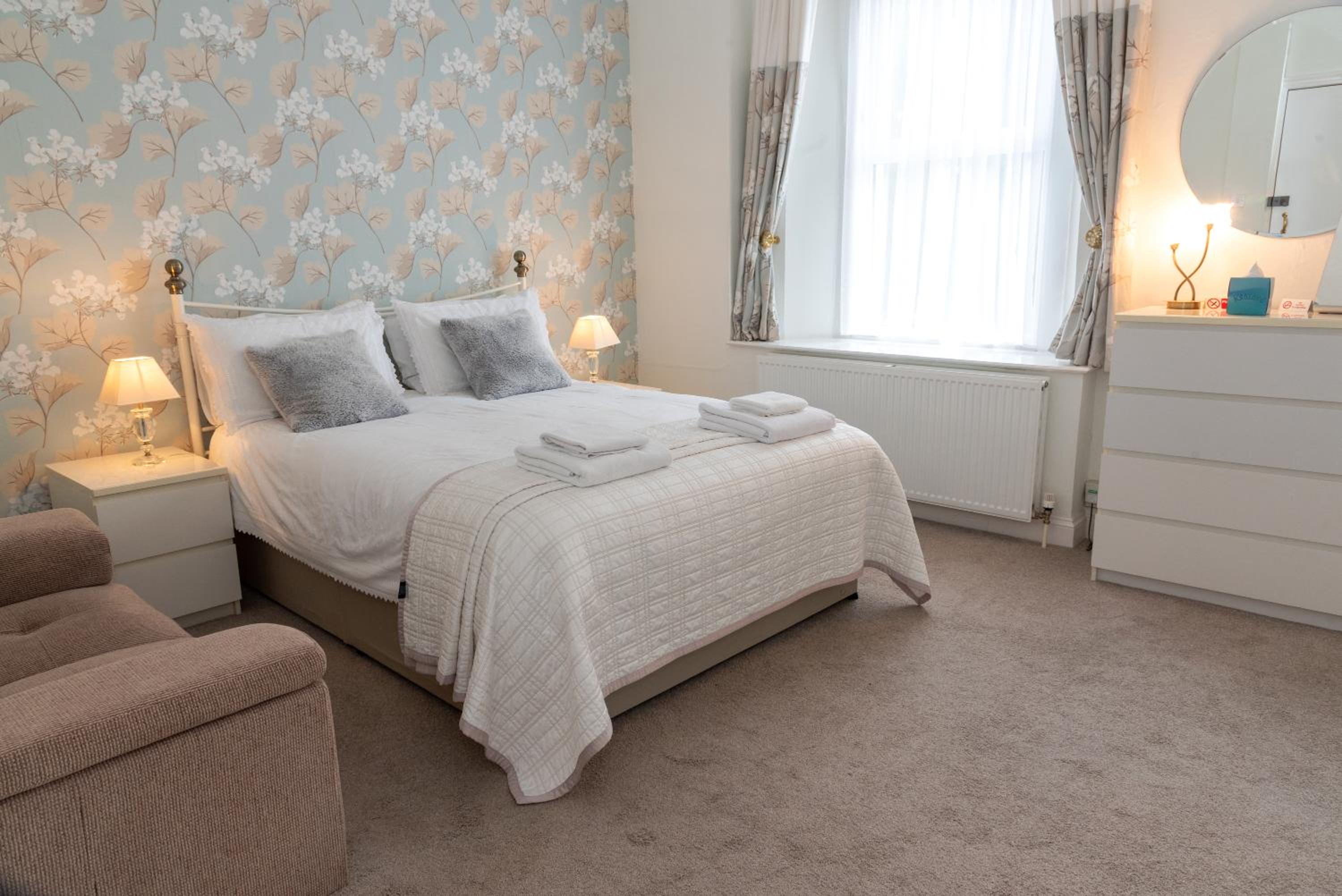 Weston-super-Mare Vacations - Rosita Guest House - Property Image 41