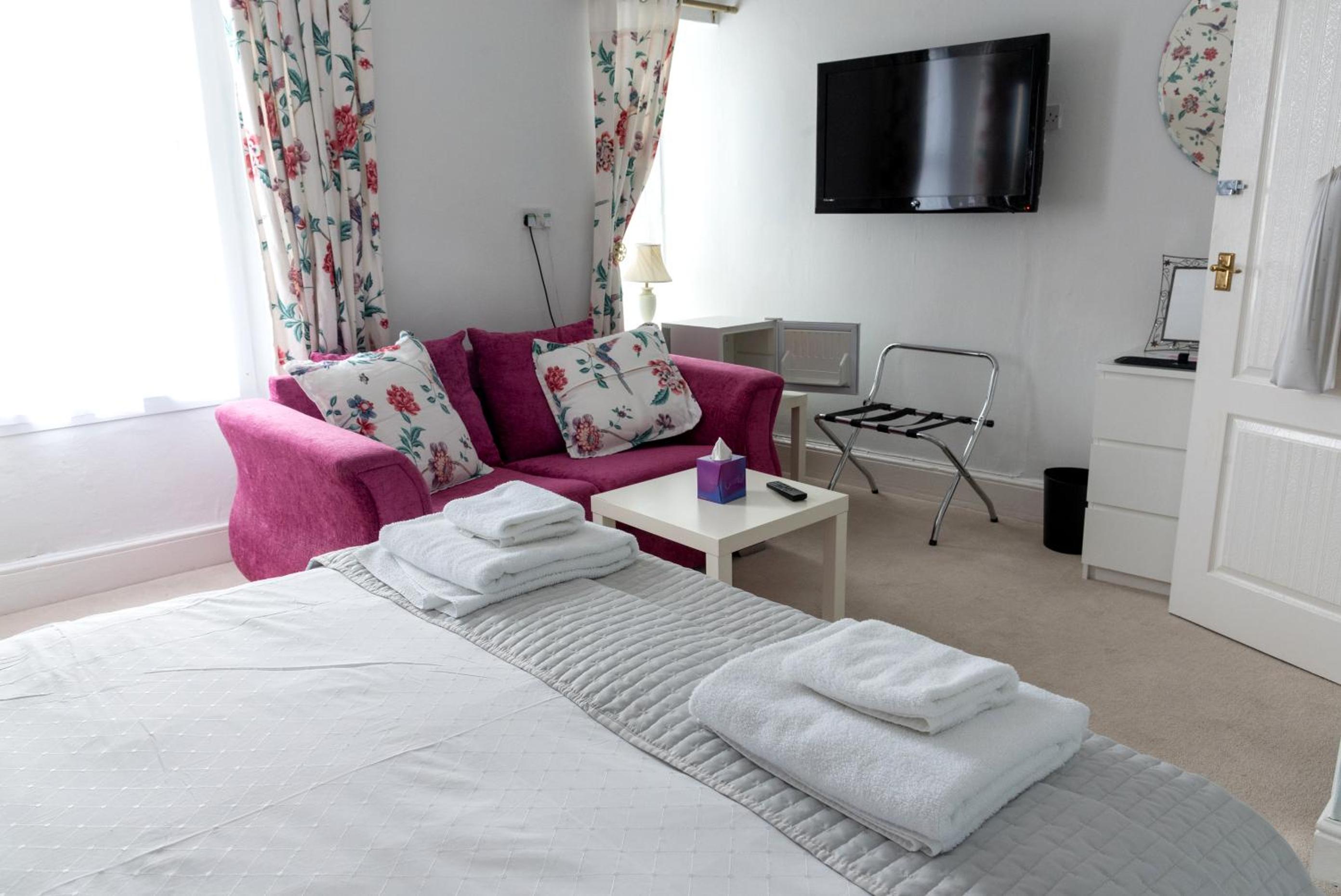 Weston-super-Mare Vacations - Rosita Guest House - Property Image 6
