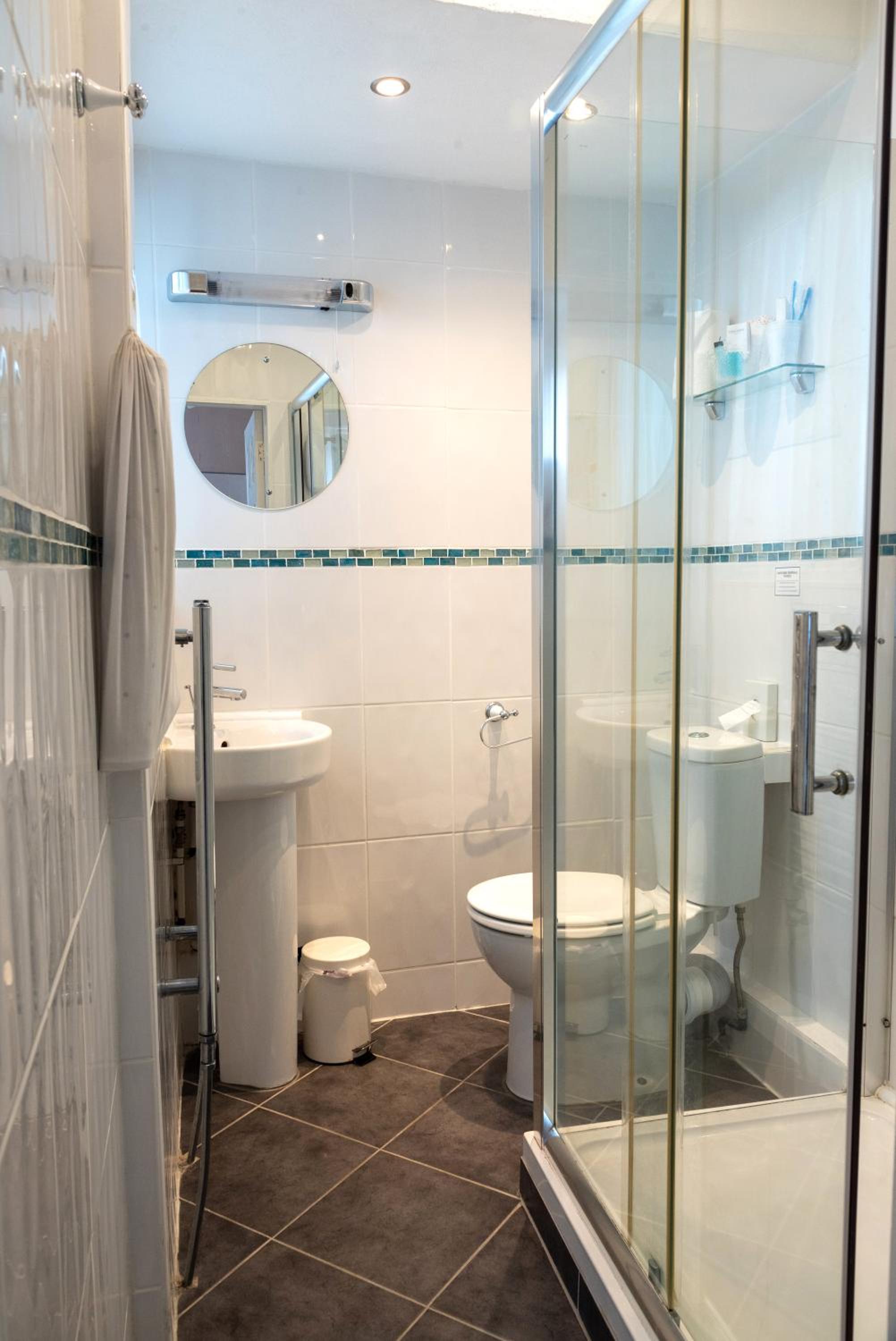 Weston-super-Mare Vacations - Rosita Guest House - Property Image 17
