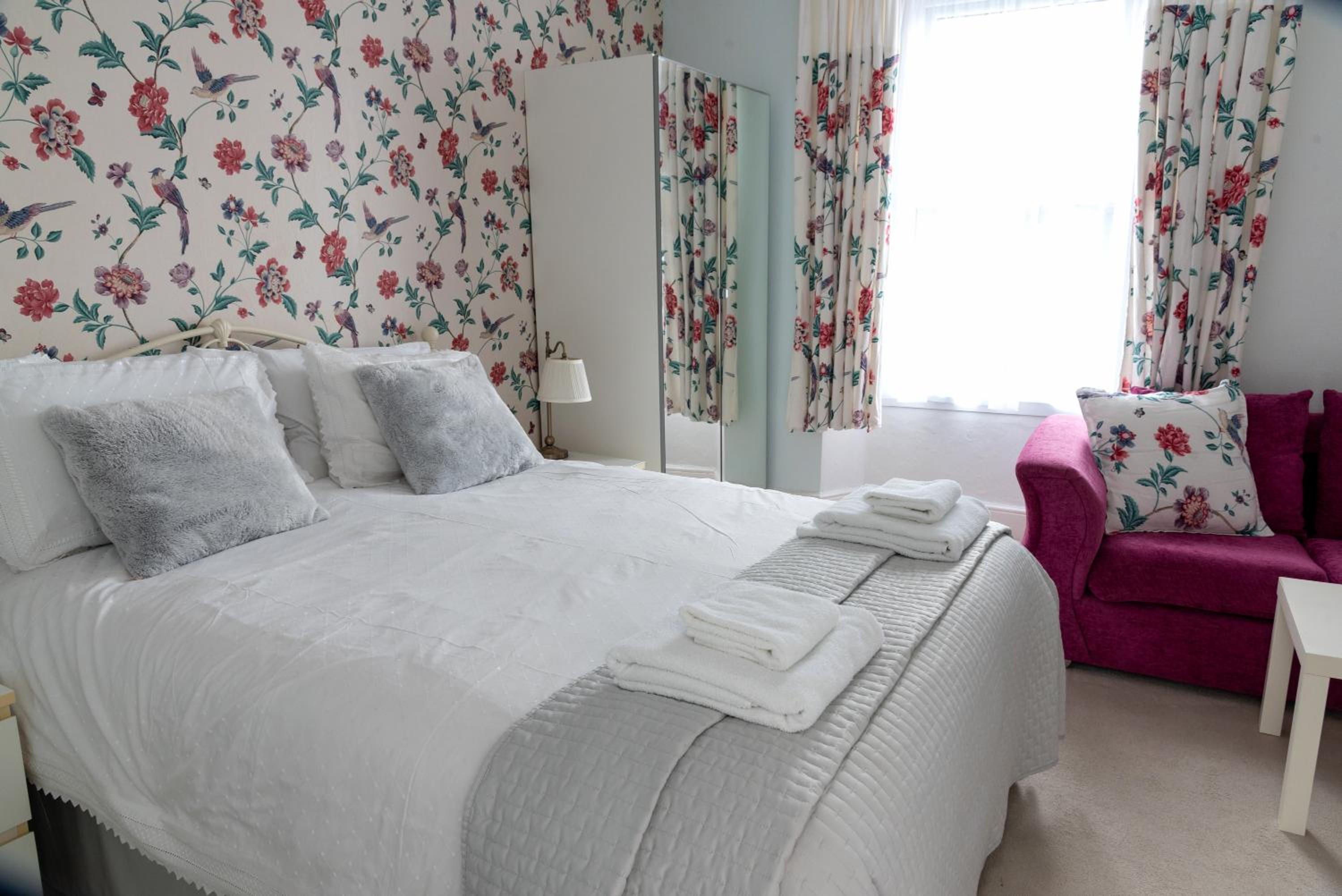 Weston-super-Mare Vacations - Rosita Guest House - Property Image 28