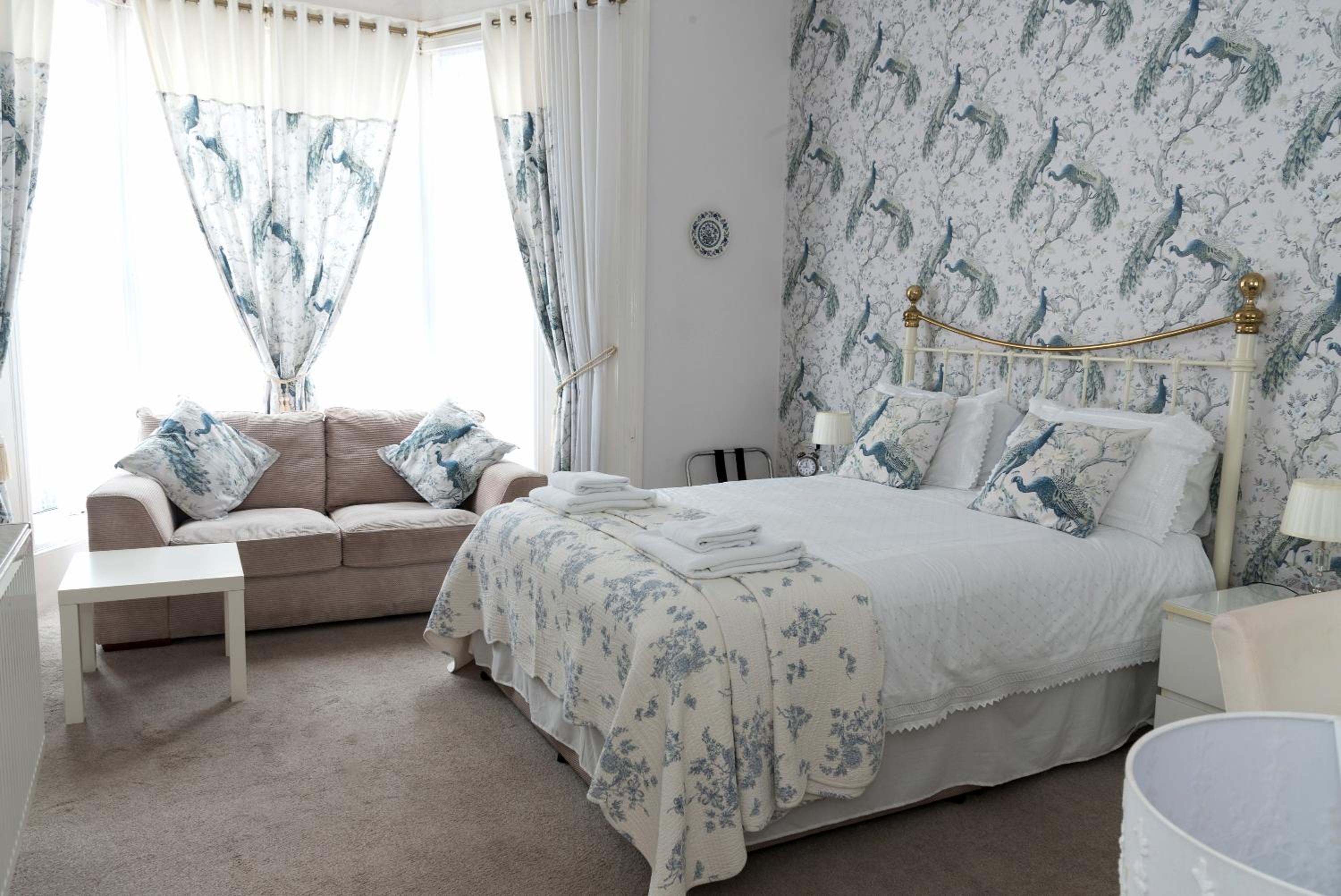 Weston-super-Mare Vacations - Rosita Guest House - Property Image 24