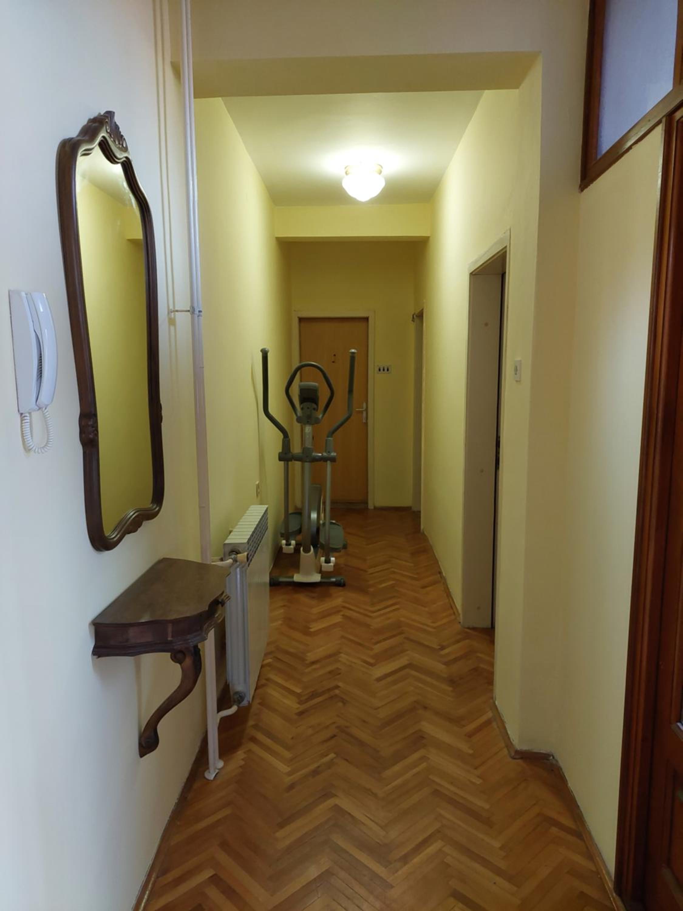 Hills Apartment