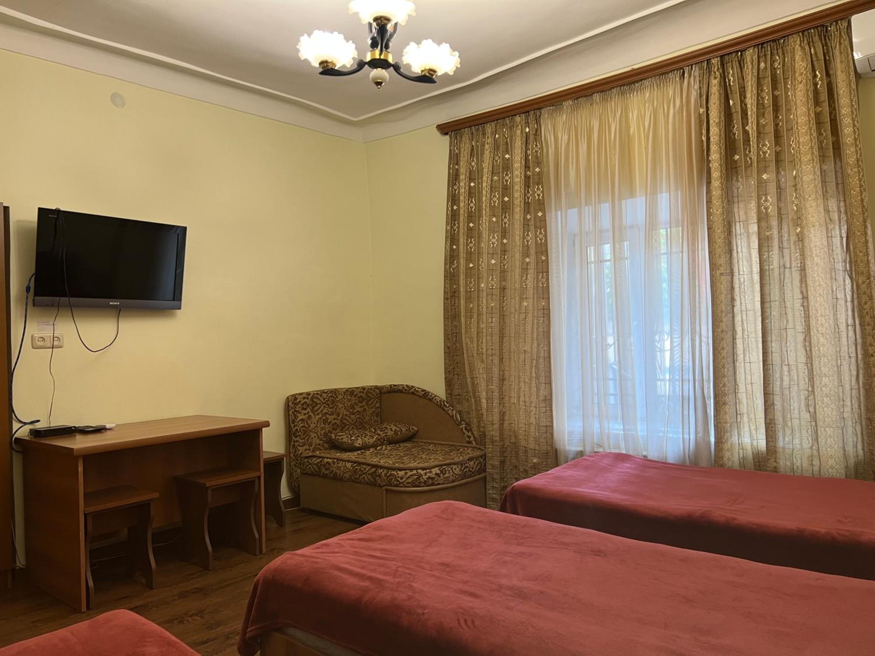 Adamyan 11 hotel