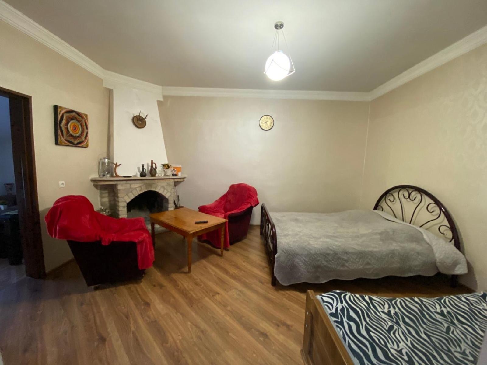 Guest House Khatuna view 4