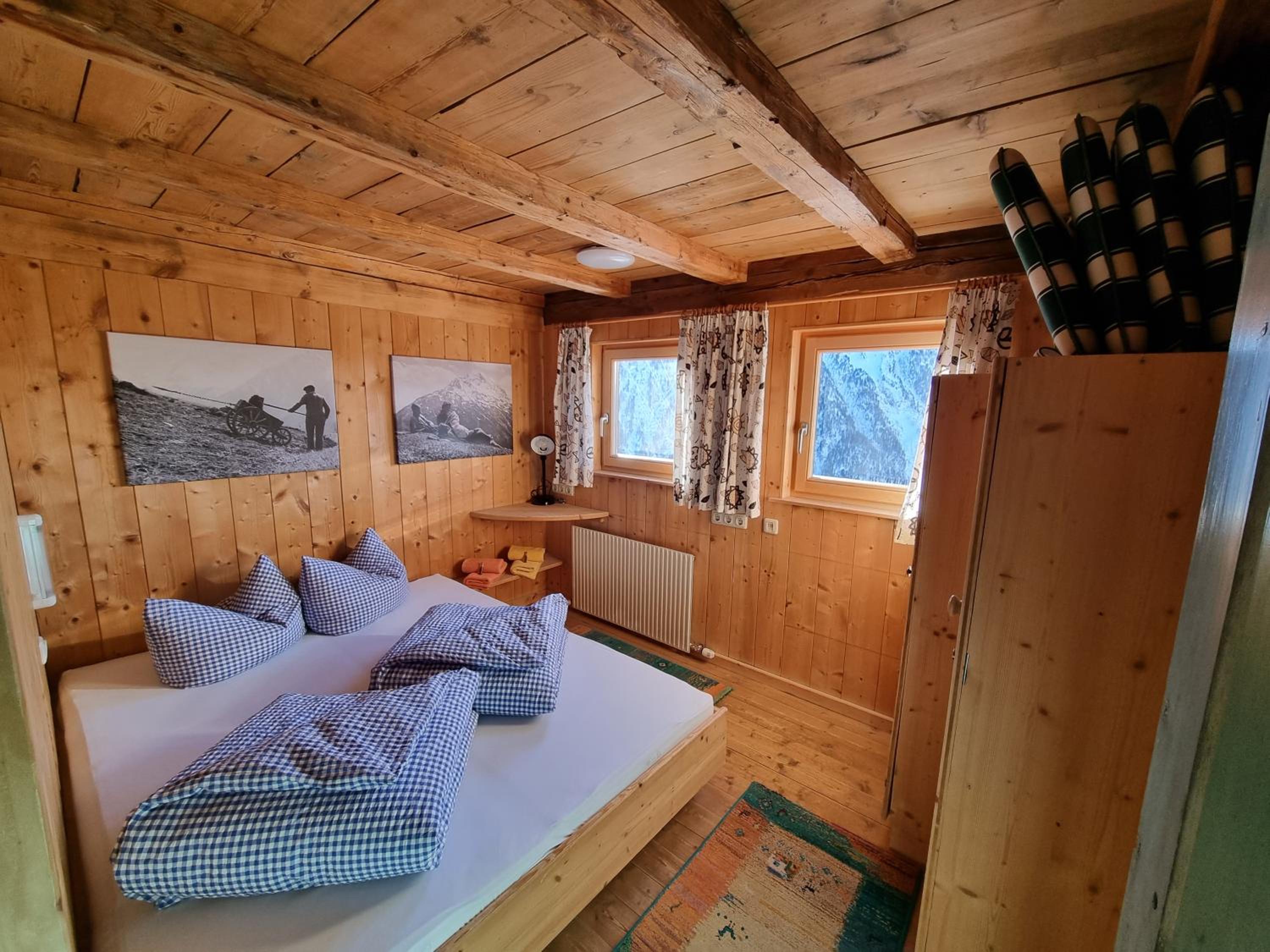 Almhütte Chrisanten Thaya Sölden