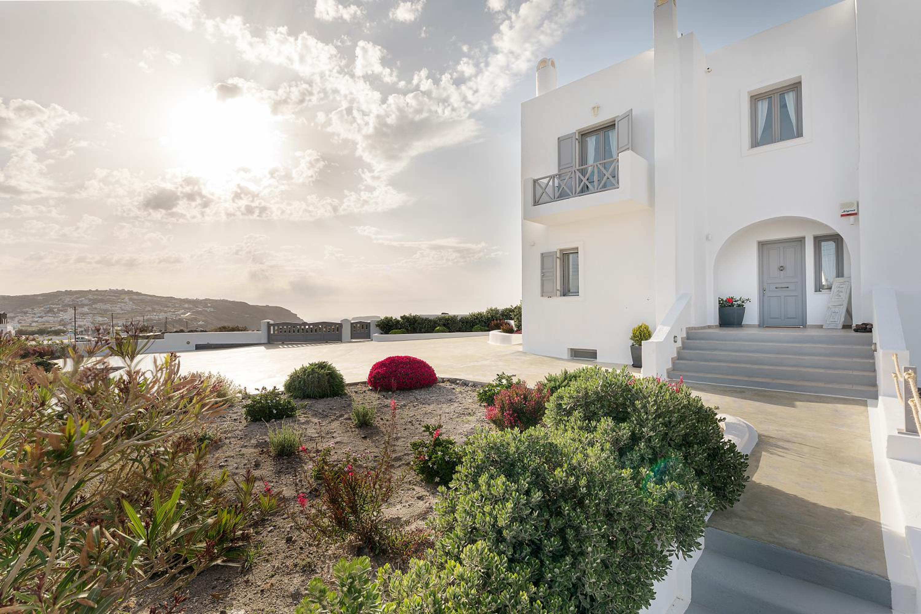 Hemera Holiday Home villa on Santorini