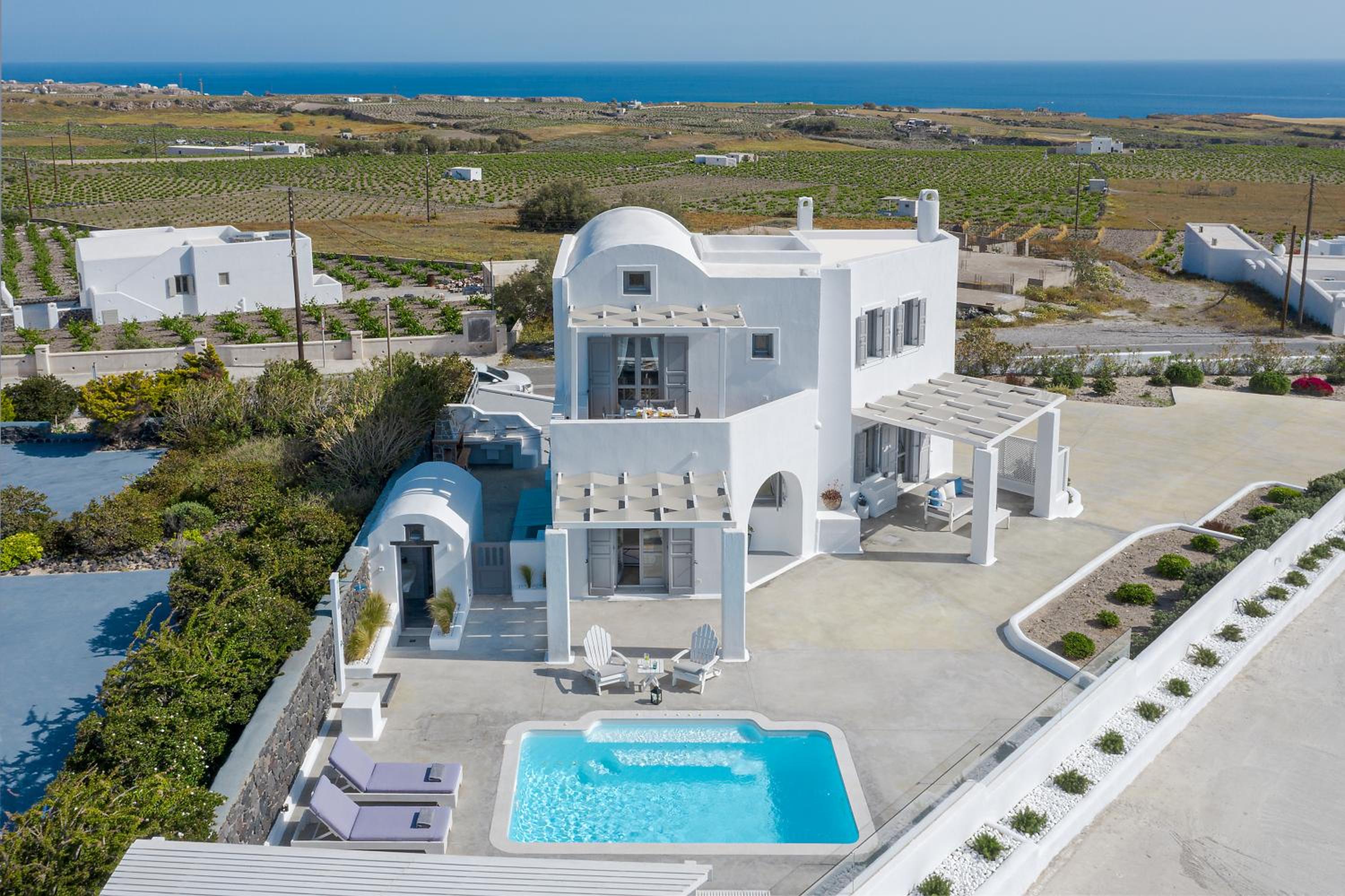 Hemera Holiday Home villa on Santorini
