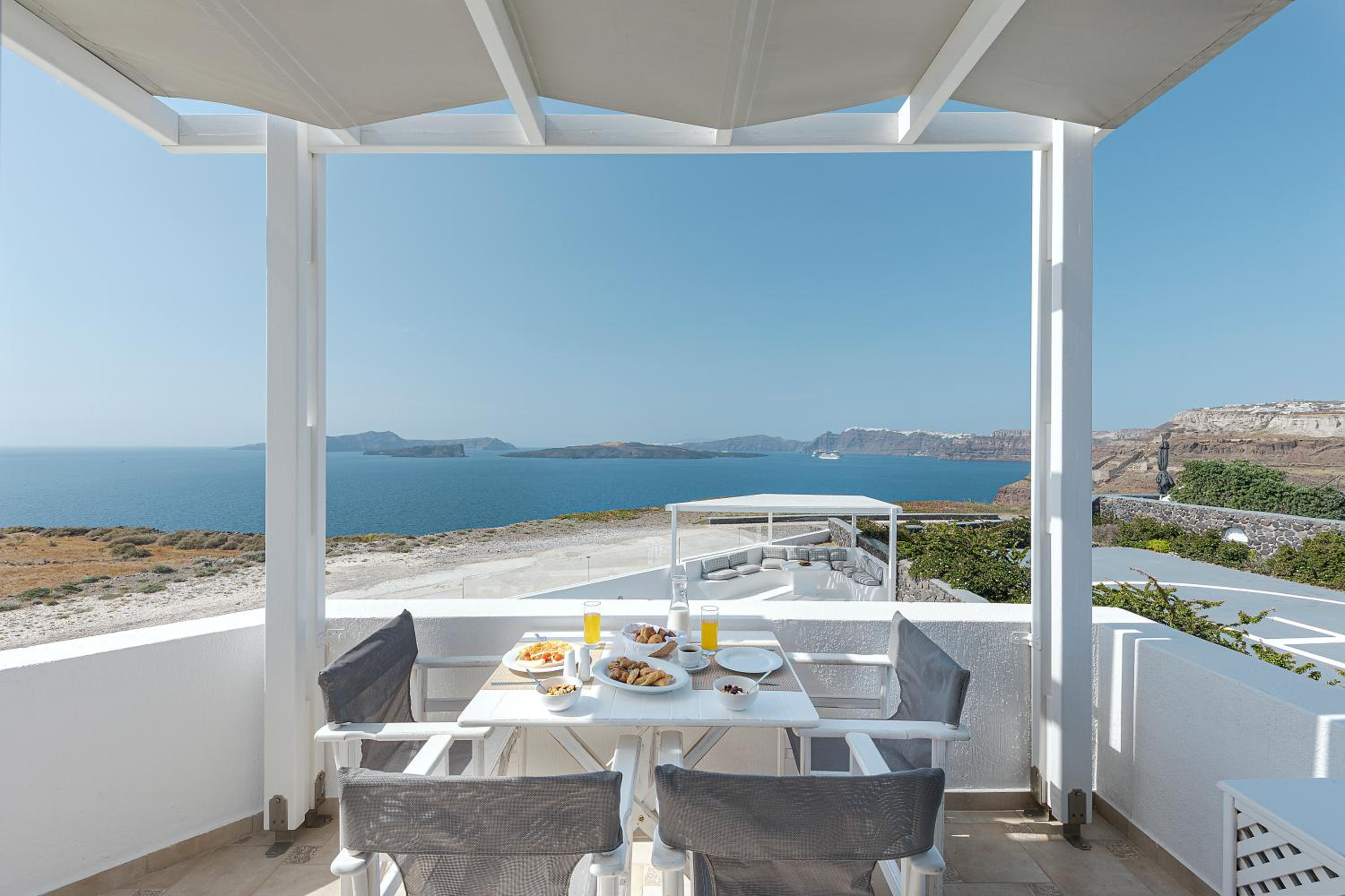 Hemera Holiday Home villa on Santorini
