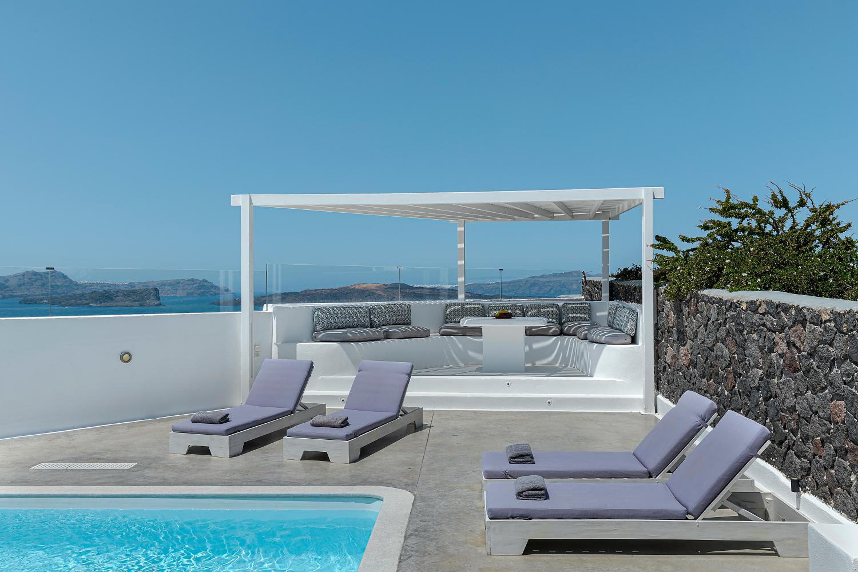 Hemera Holiday Home villa on Santorini