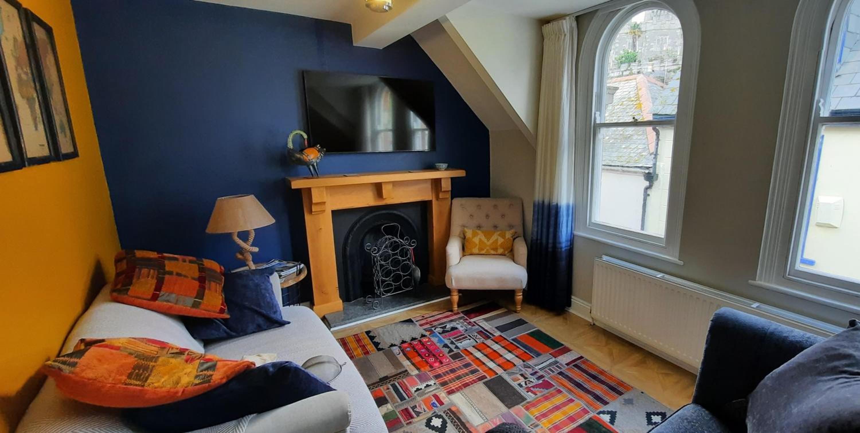 Newly Refurbished 2nd Floor Apartment Lil Nauti view 5