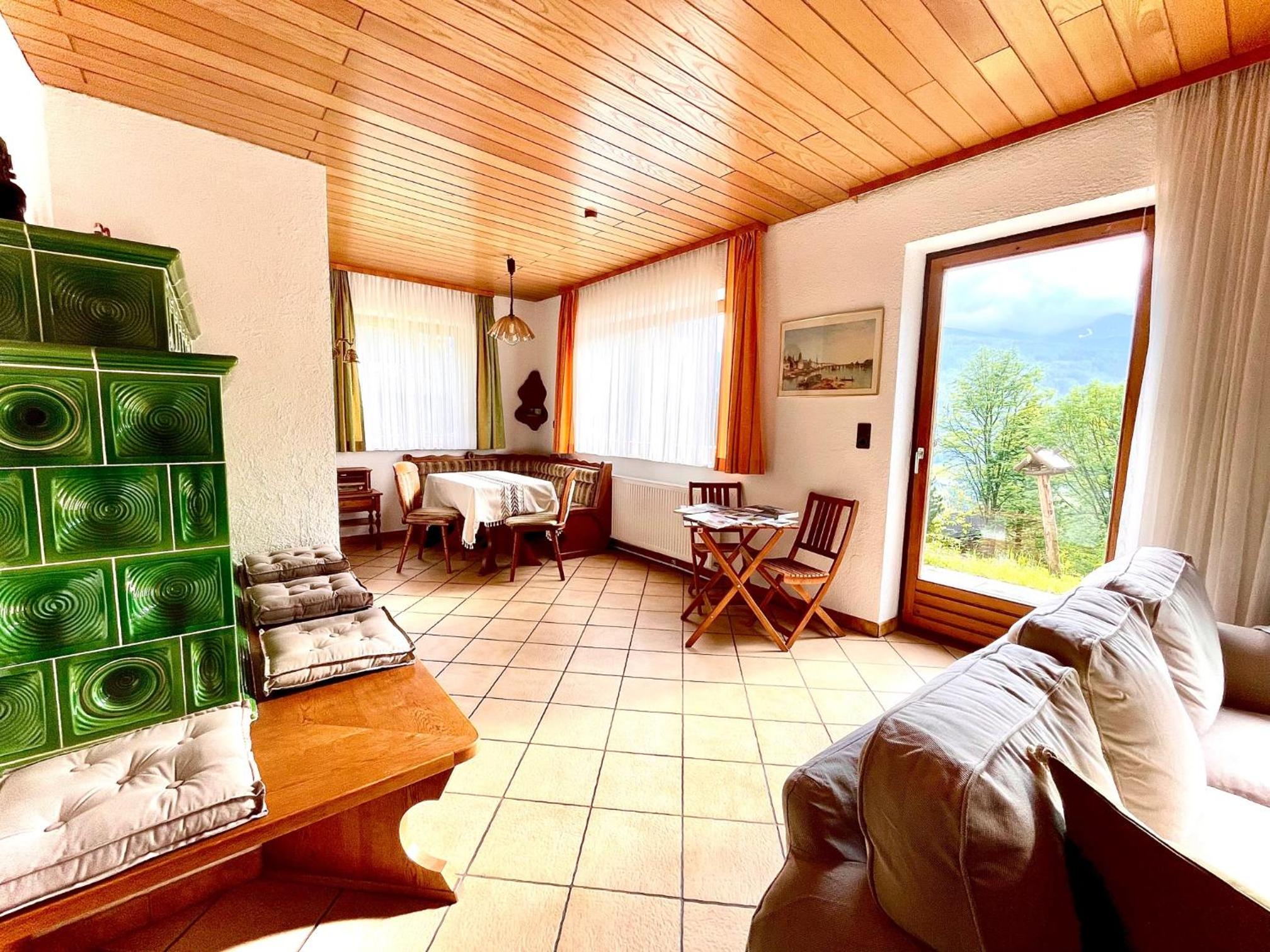 Ferienhaus mit Zirbitzblick