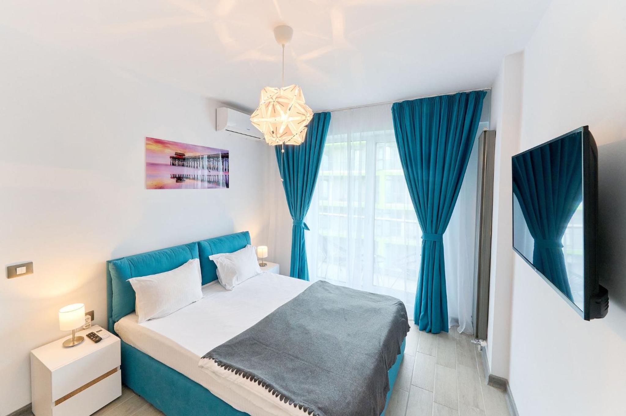 Rainbow sea view apartment Spa n Pool resort - parking view 5