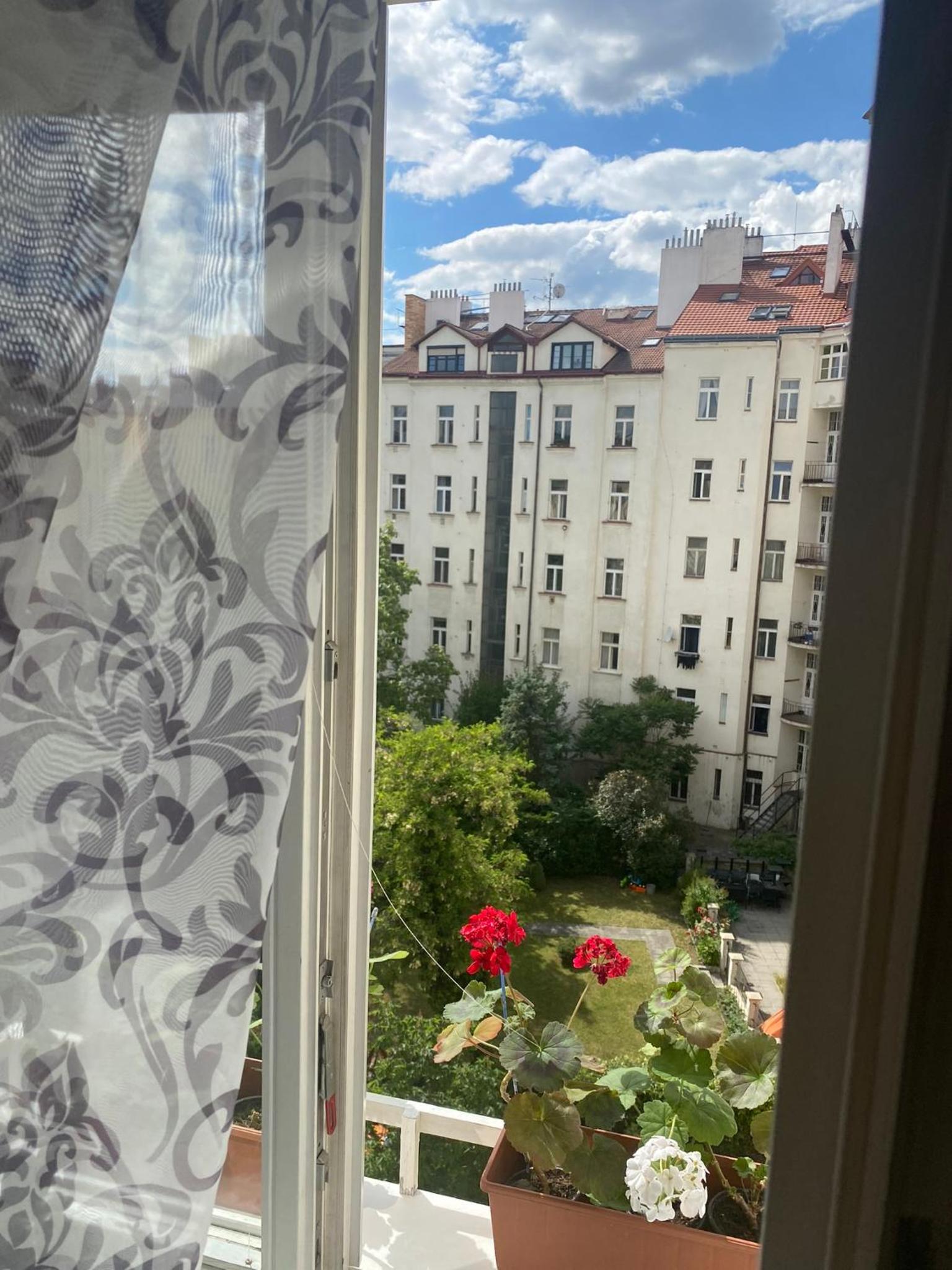 Homelike Prague Apartment