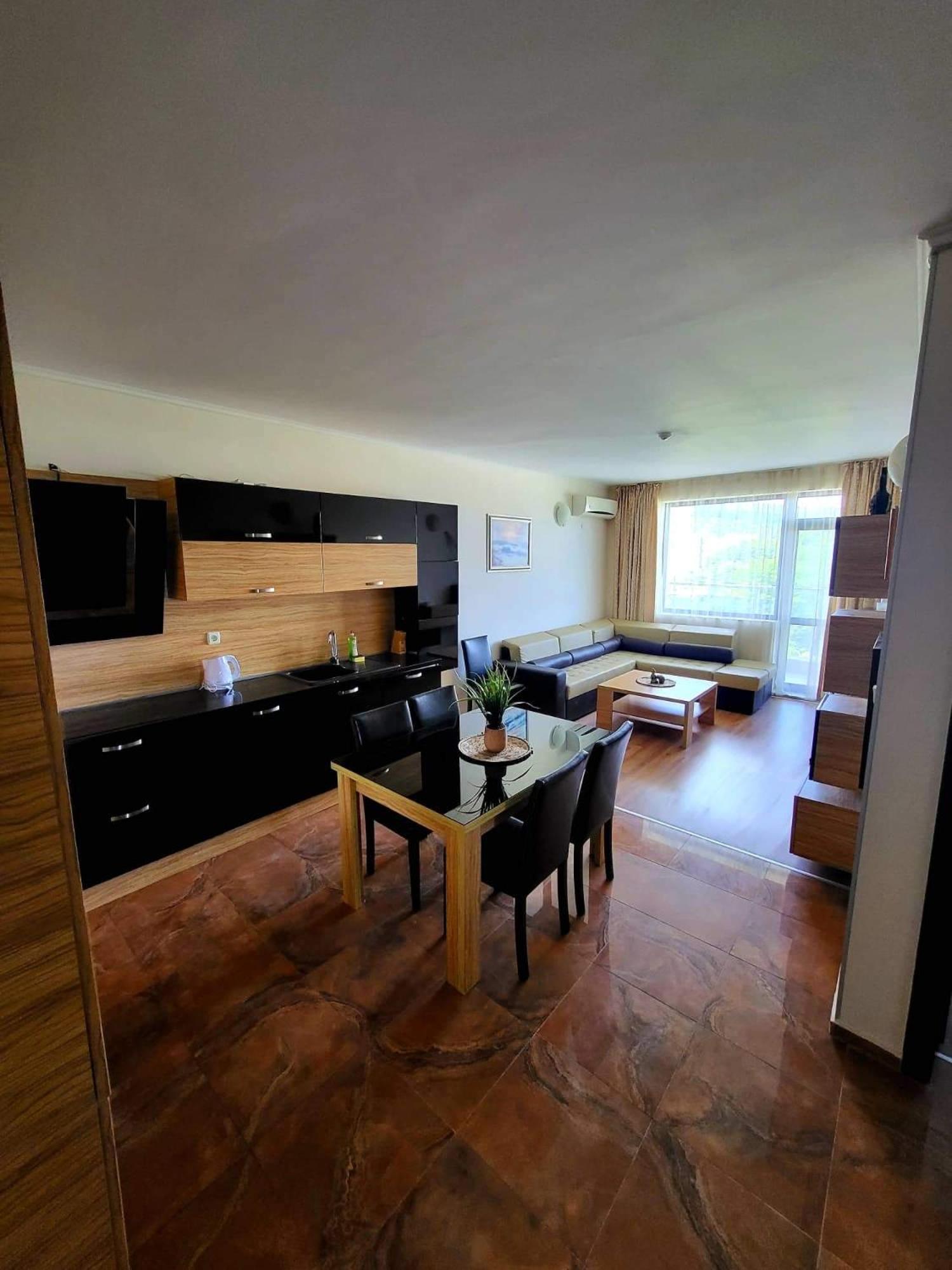 Dilov Apartments in Yalta Golden Sands