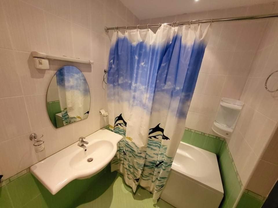 Dilov Apartments in Yalta Golden Sands