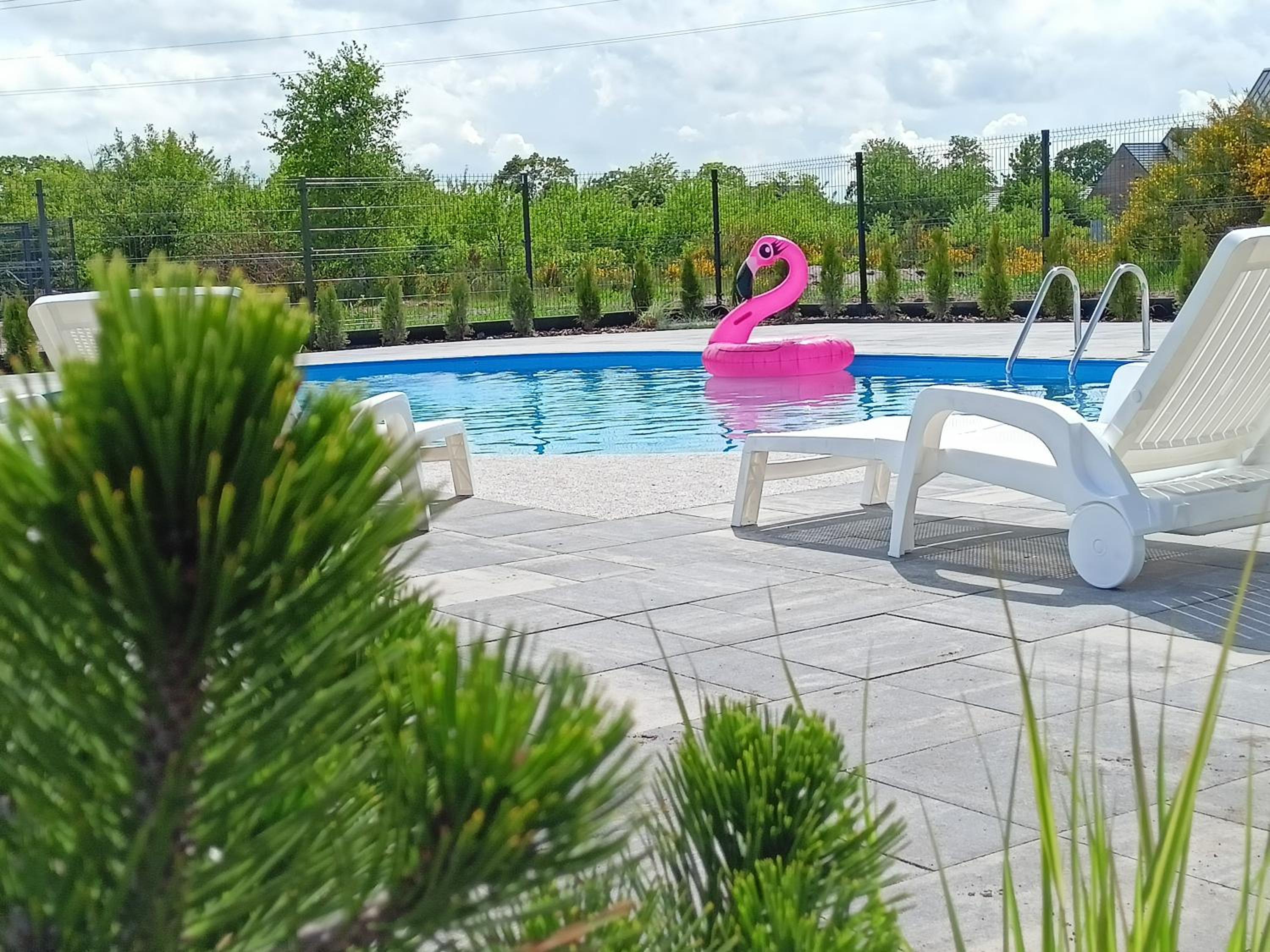 Słońce i Woda Domki Całoroczne, Podgrzewany Basen, Balia z jacuzzi, Klimatyzacja, Bezpłatny Parking