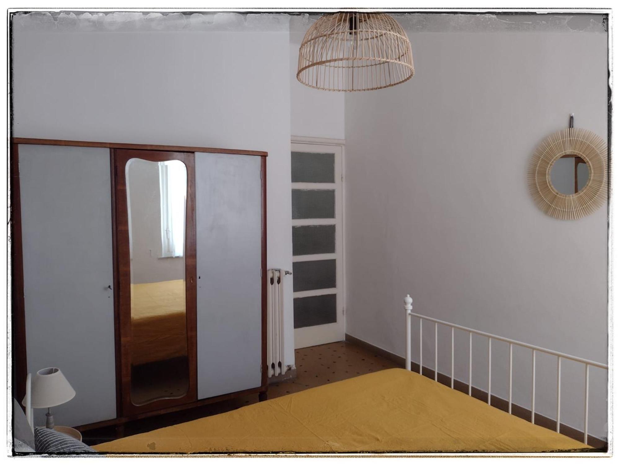 Monilia Apartments