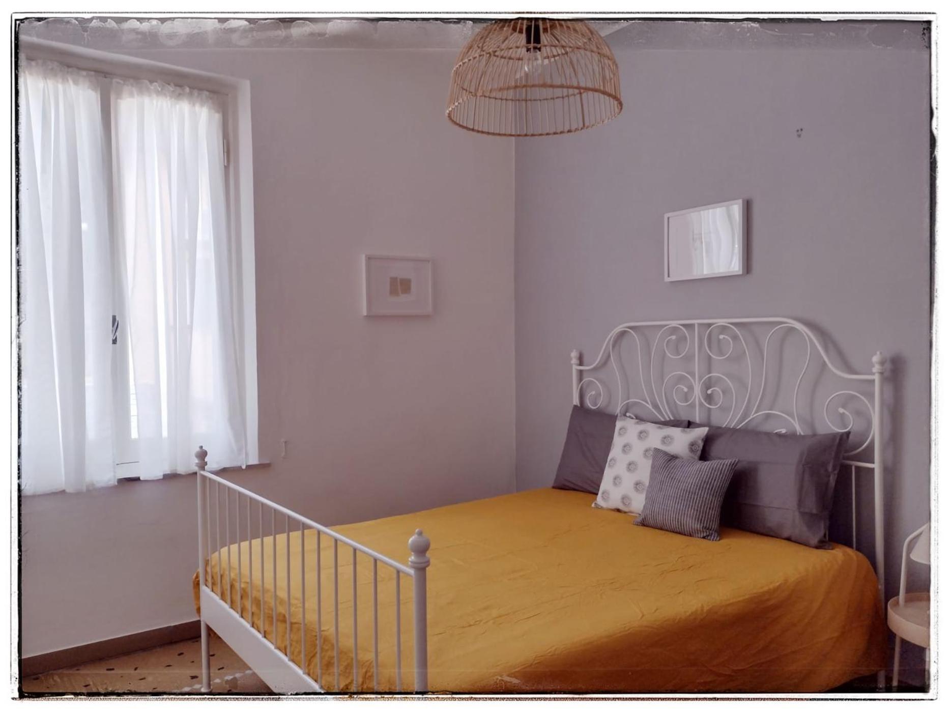 Monilia Apartments