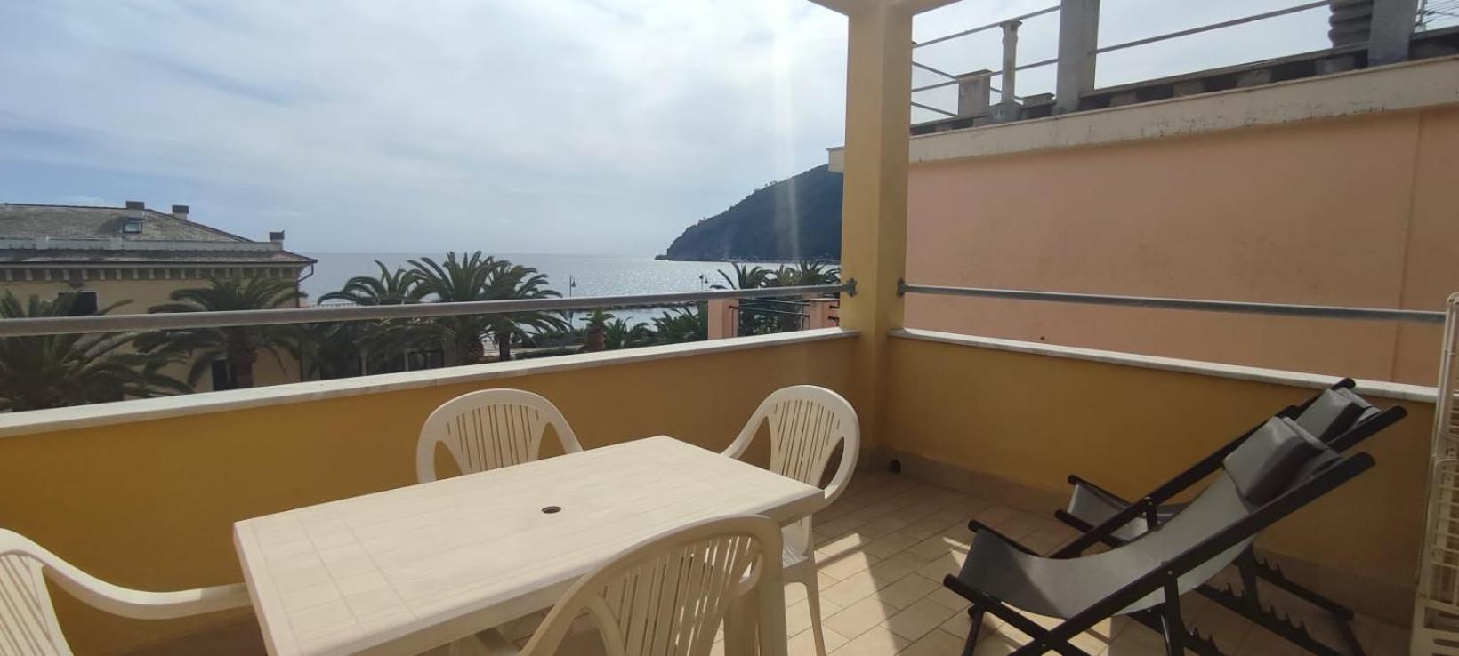 Monilia Apartments