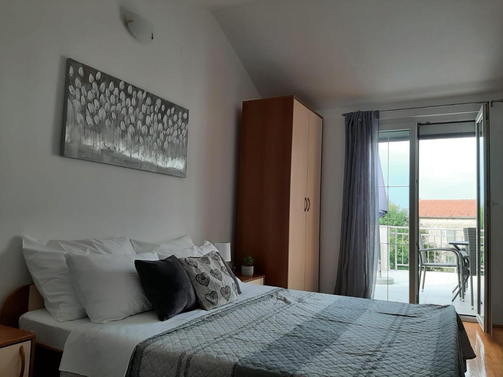 Apartments Luna