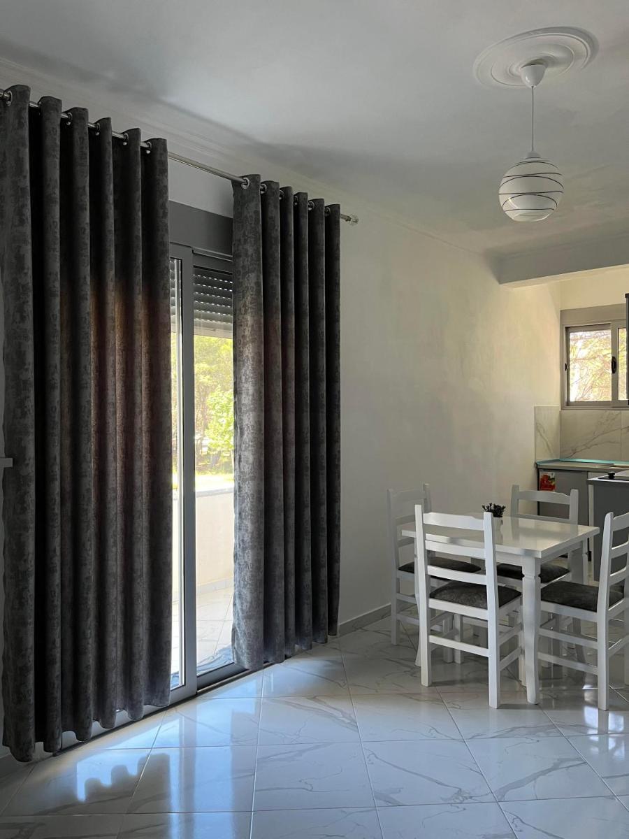 Xhefri's Apartments