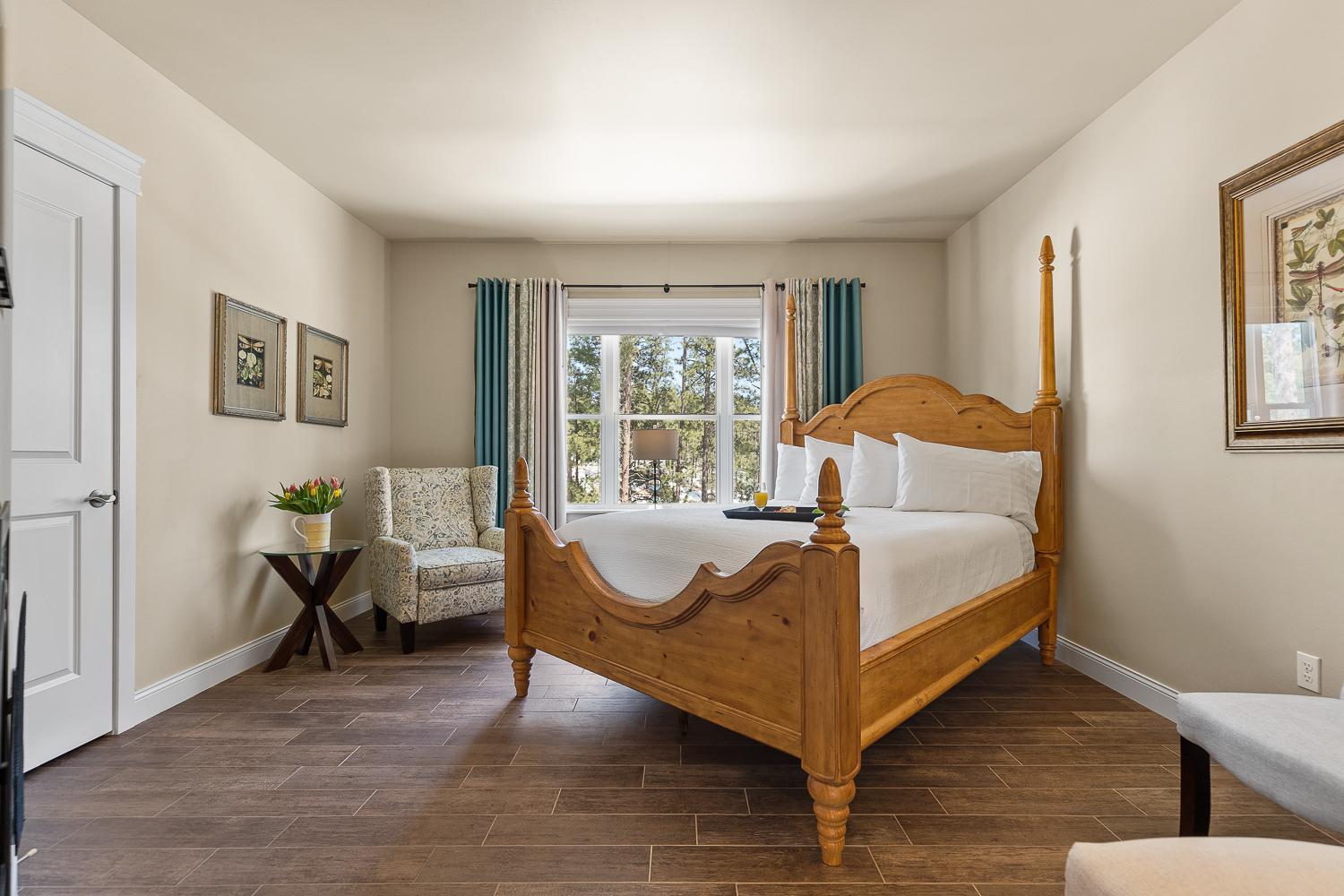 Summer Creek Inn