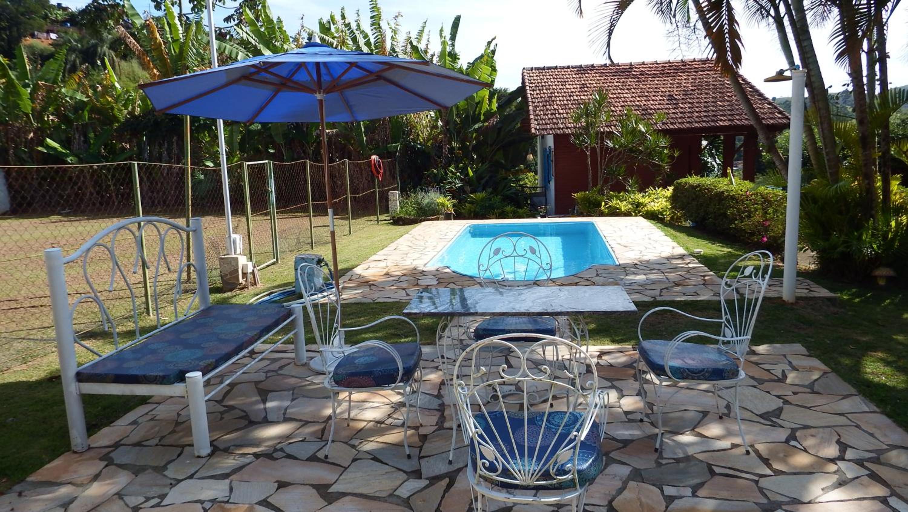 Casa Agradável com piscina.