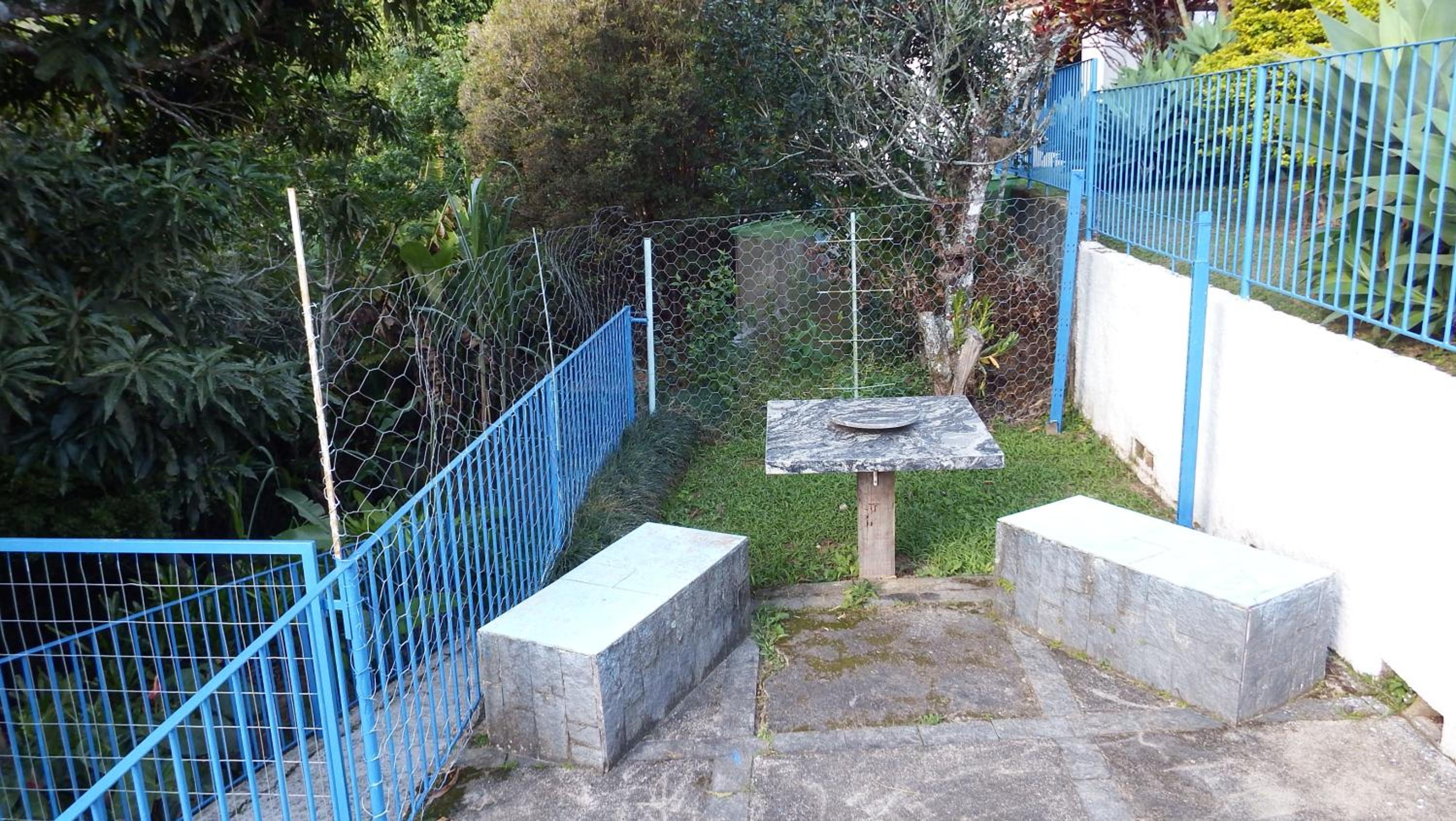 Casa Agradável com piscina.