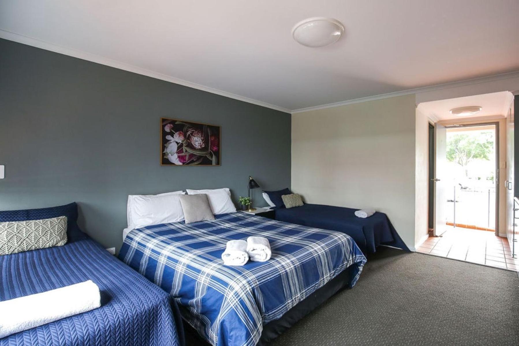 Bayview Hotel Woy Woy