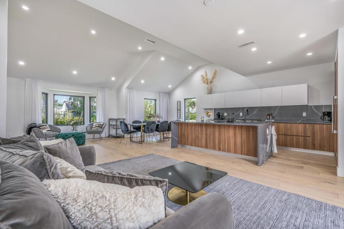 Luxury Dream Home in Los Angeles