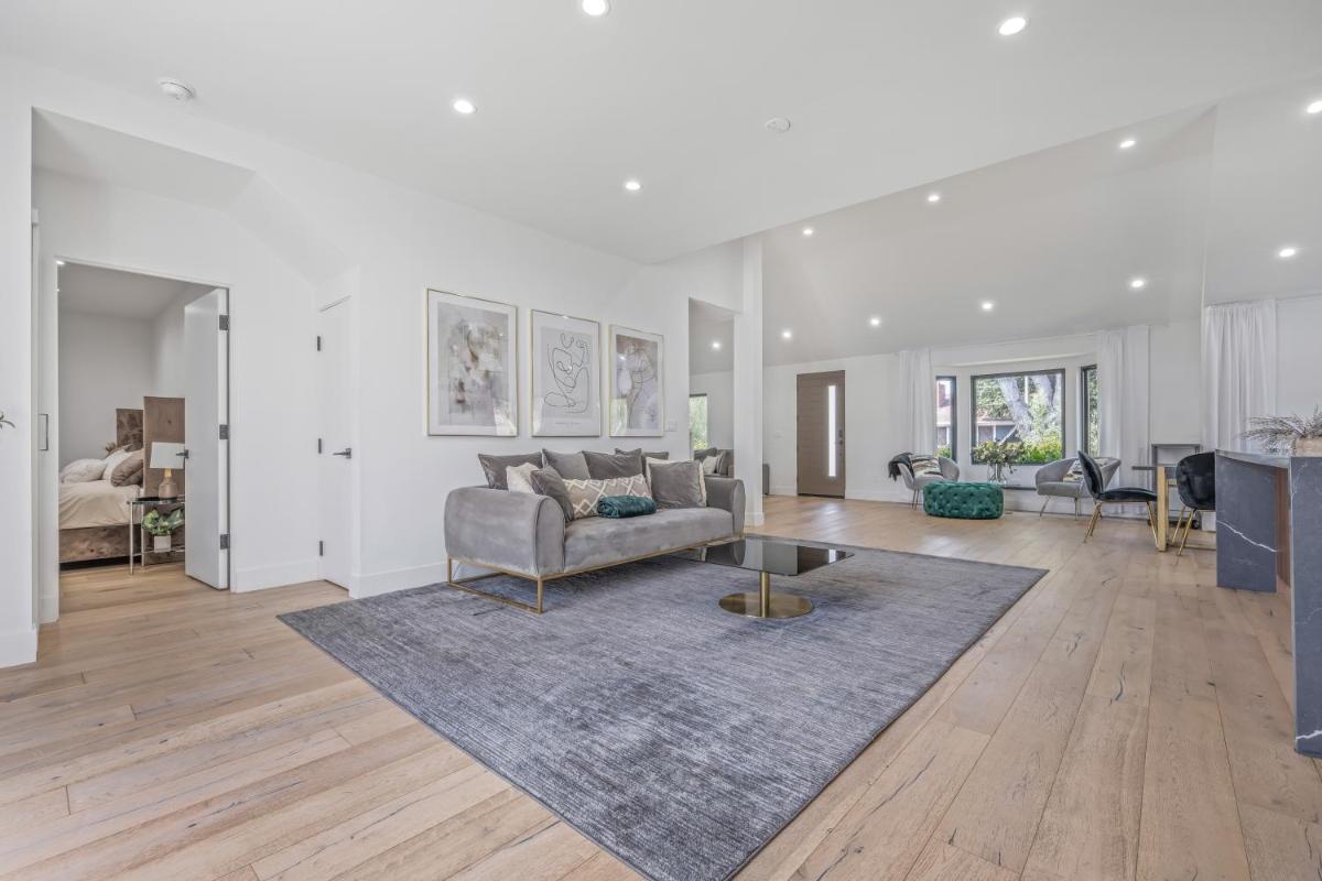 Luxury Dream Home in Los Angeles