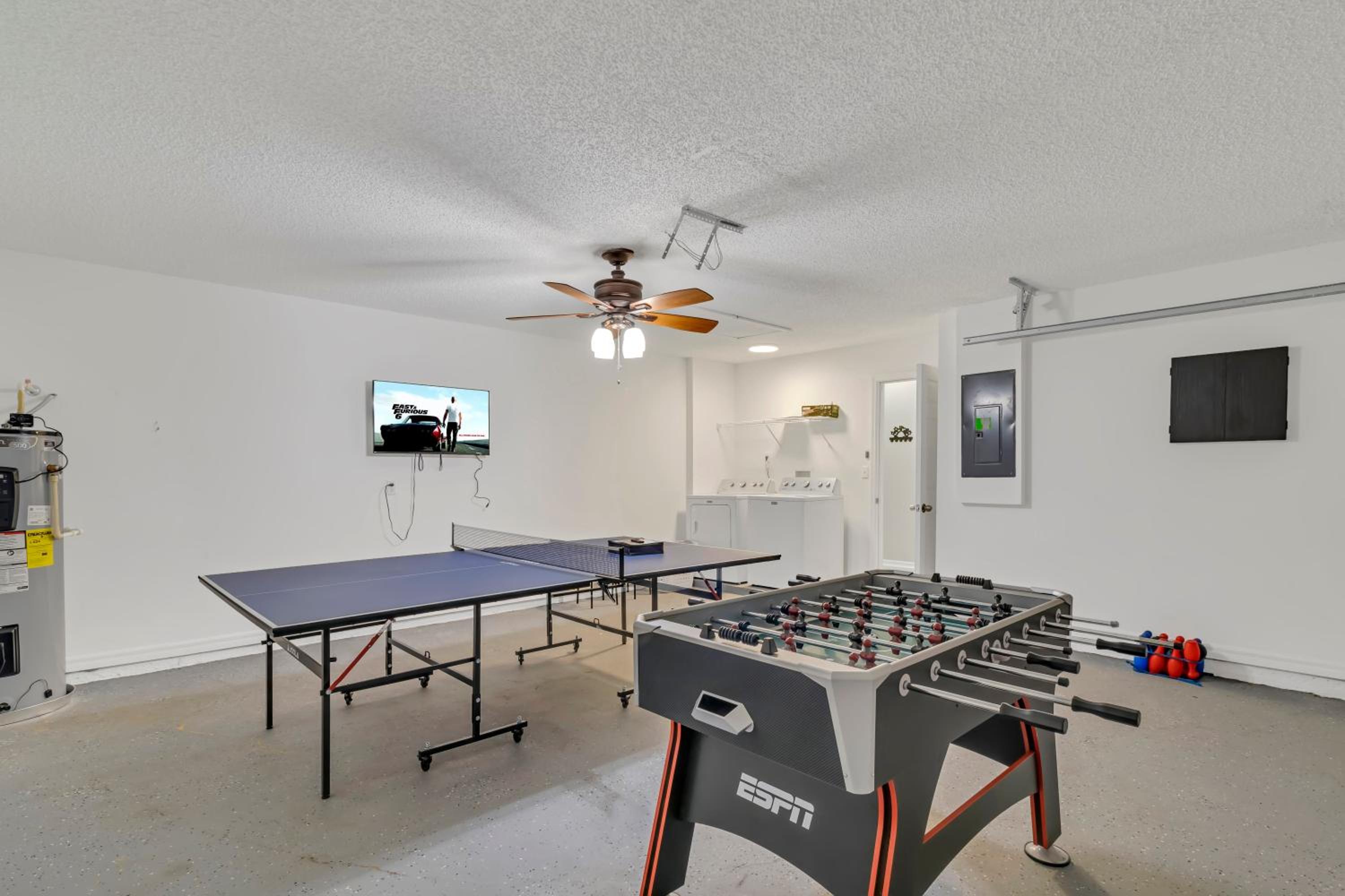 Disney Themed House Free Heated Pool close Disney 5br 9bd