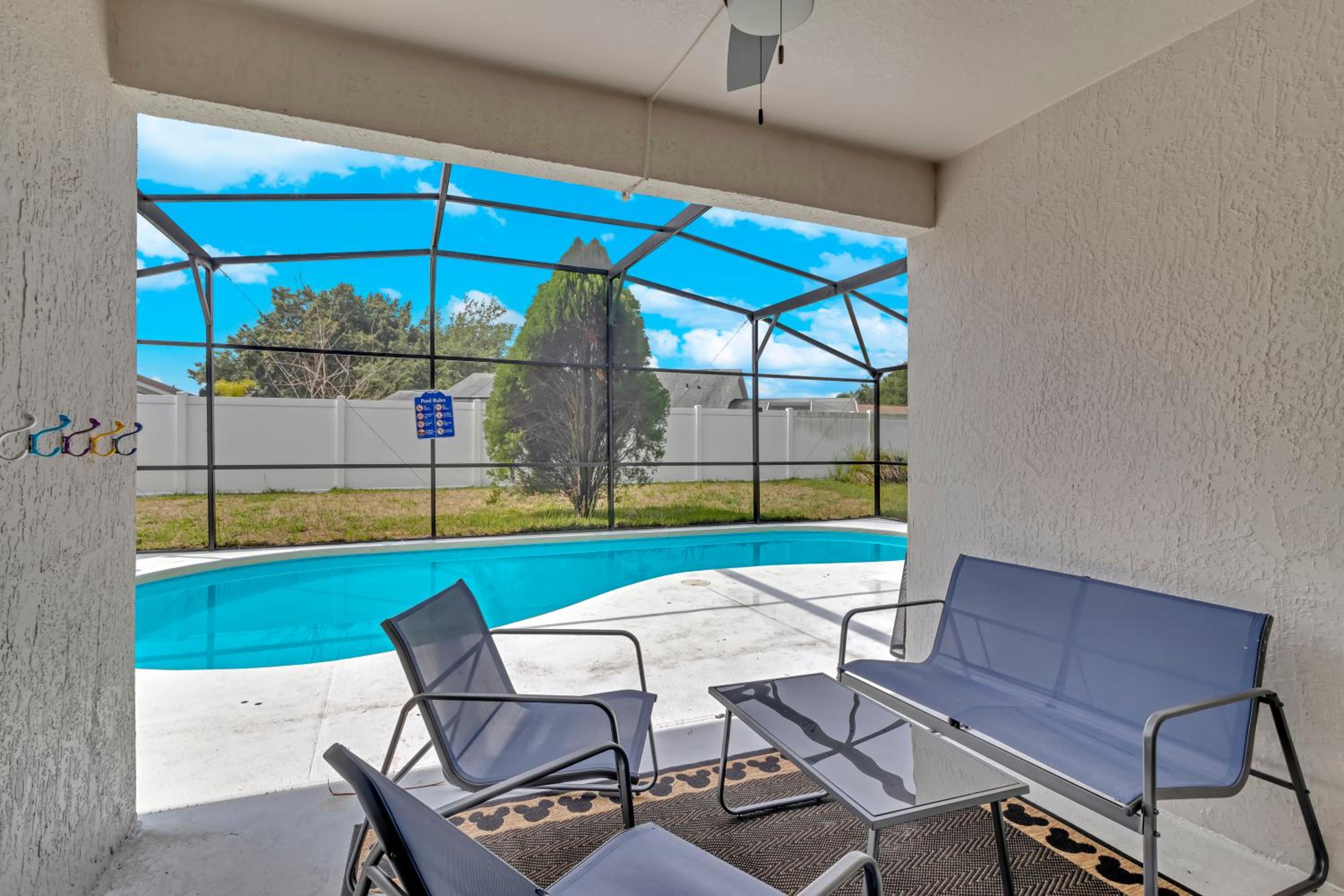 Disney Themed House Free Heated Pool close Disney 5br 9bd