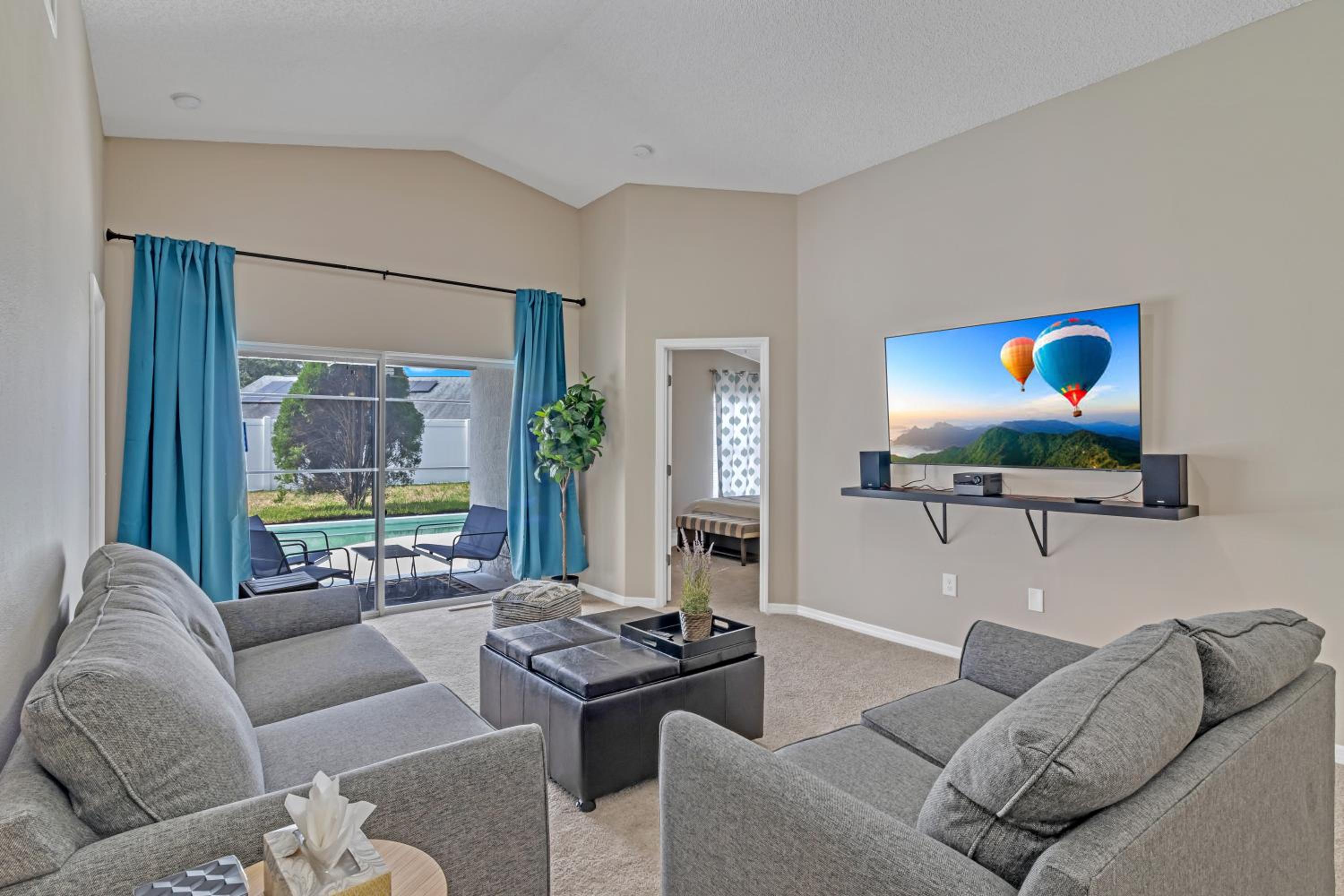 Disney Themed House Free Heated Pool close Disney 5br 9bd