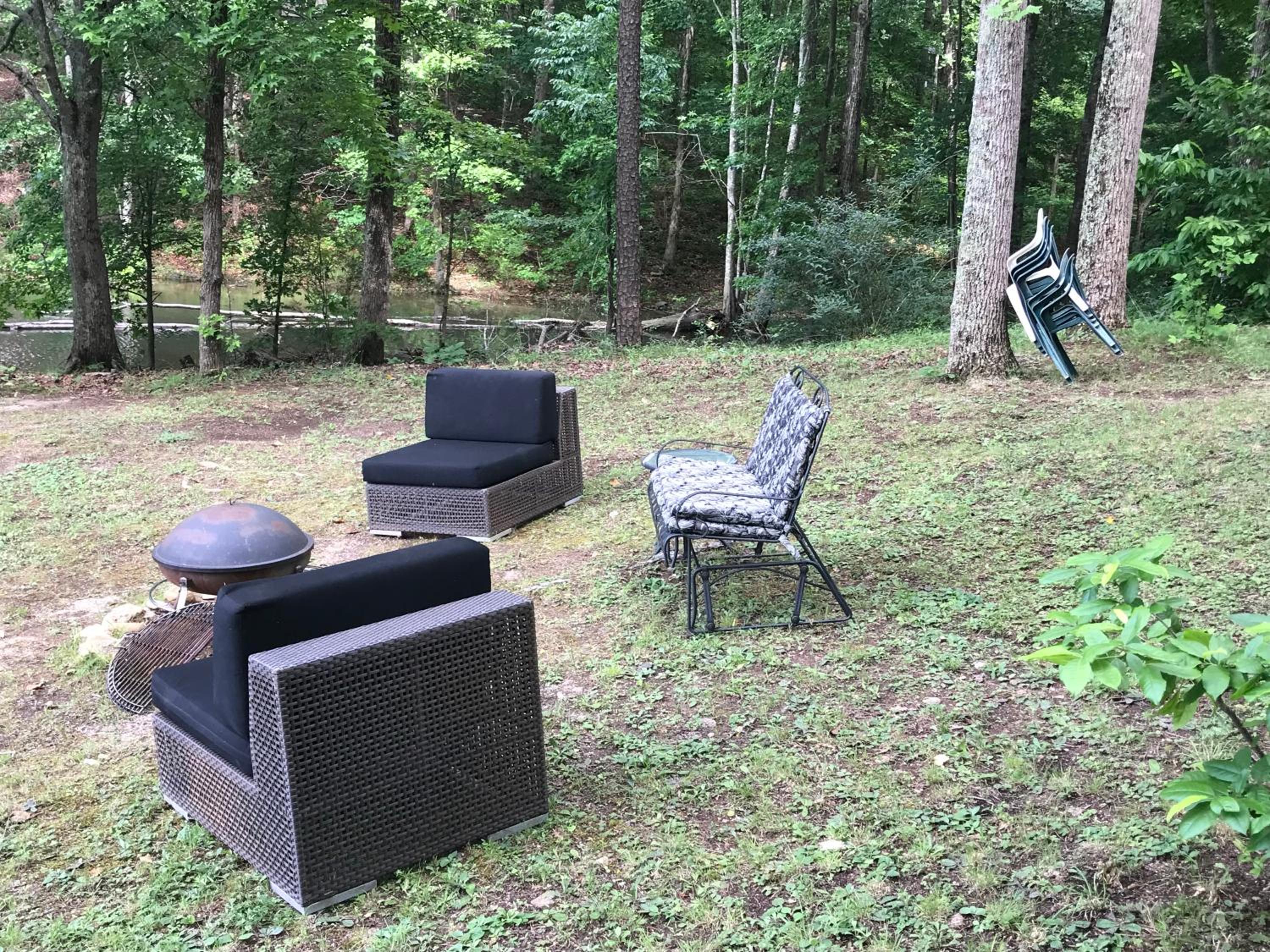 Paradise View Getaway-Dacha - Property Image 1