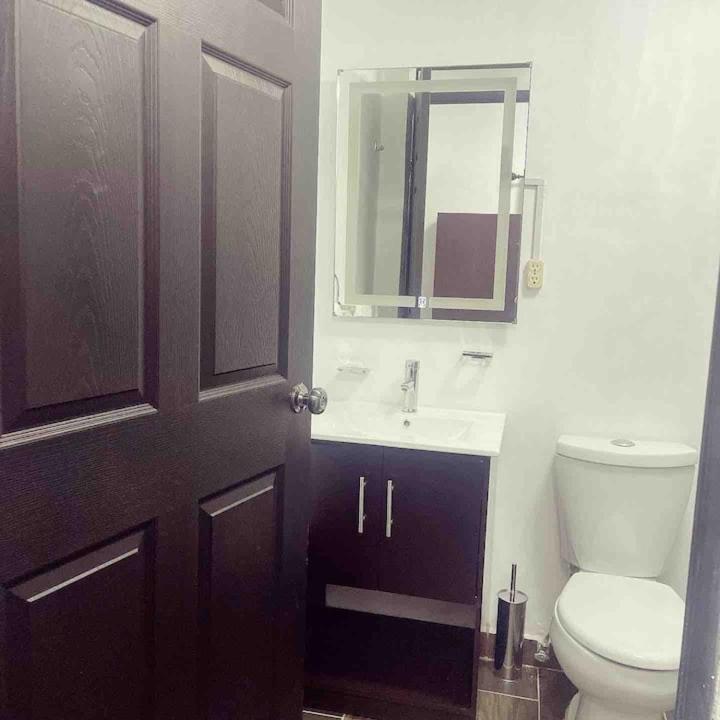DEPARTAMENTO DE 3 RECAMARAS RECIEN RENOVADO LISTO PARA TU ESTADIA . view 4