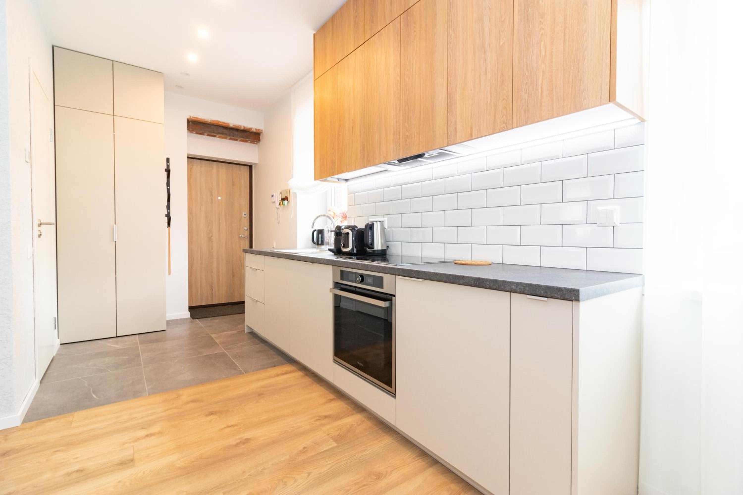 TOP street ONE Apartments, by Cohost view 5