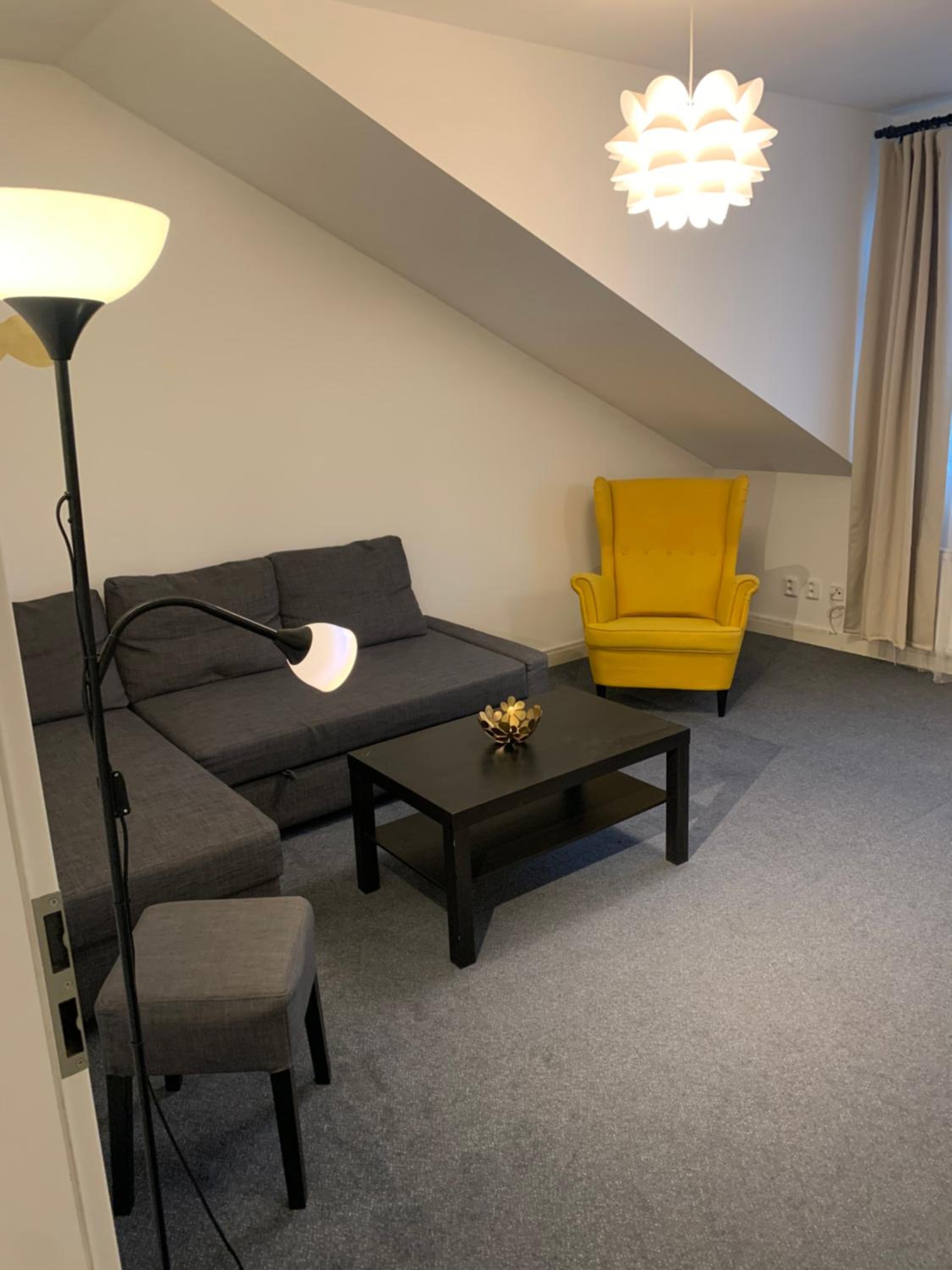 Little Tom Apartments
