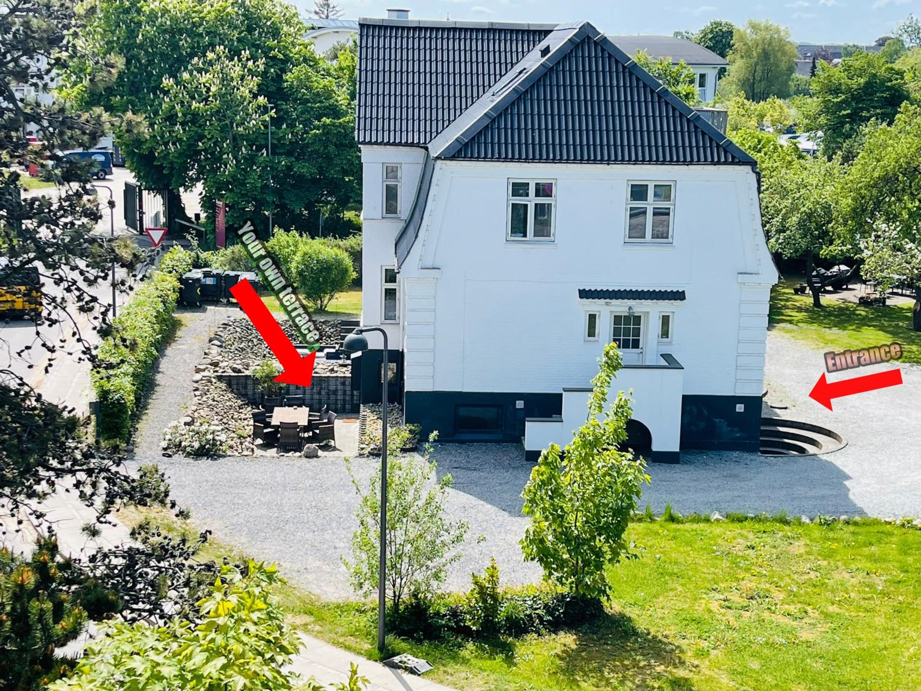 Hotel aday - Central Charming Apartment with Terrace - Image 1