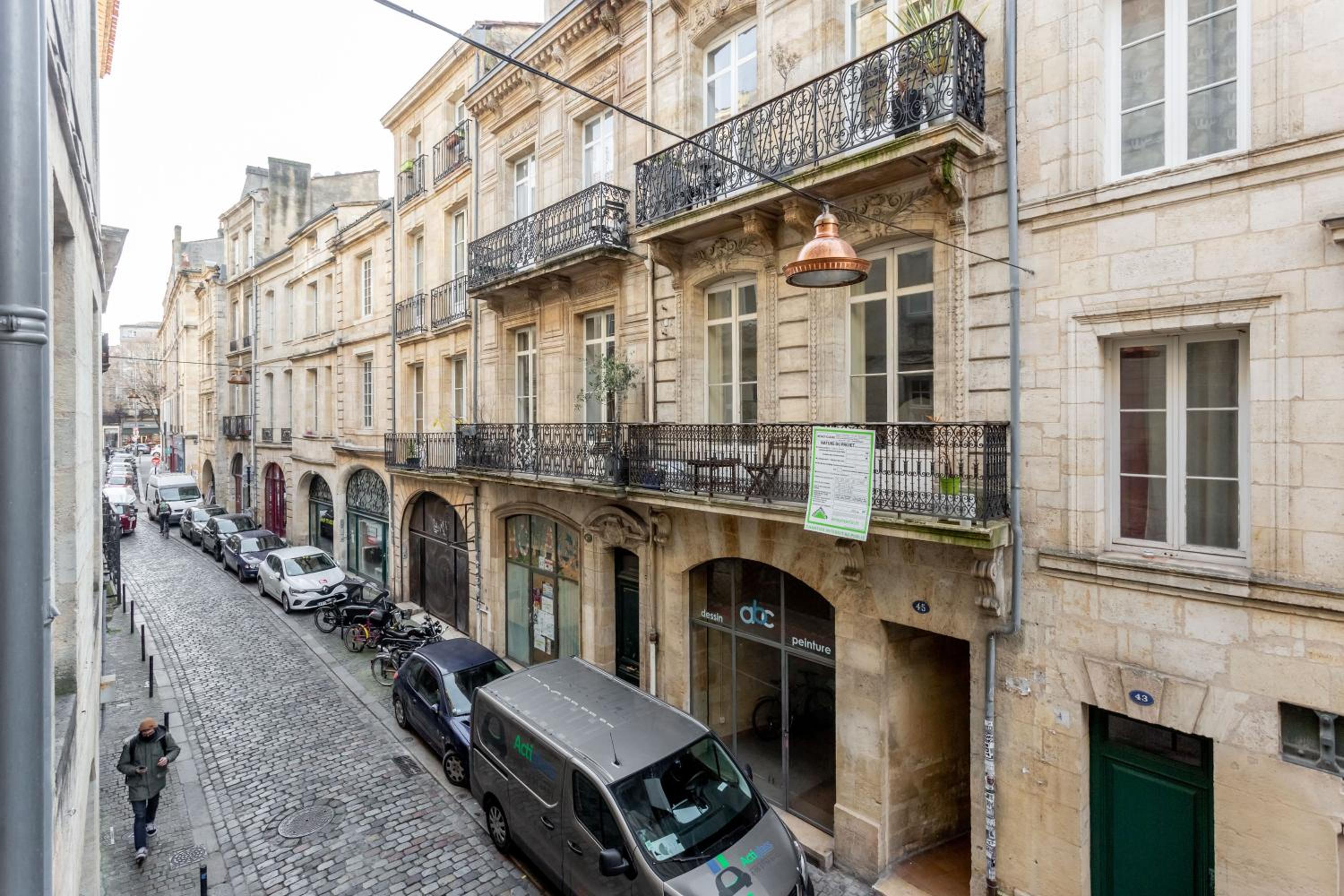 Bordeaux Bouquiere