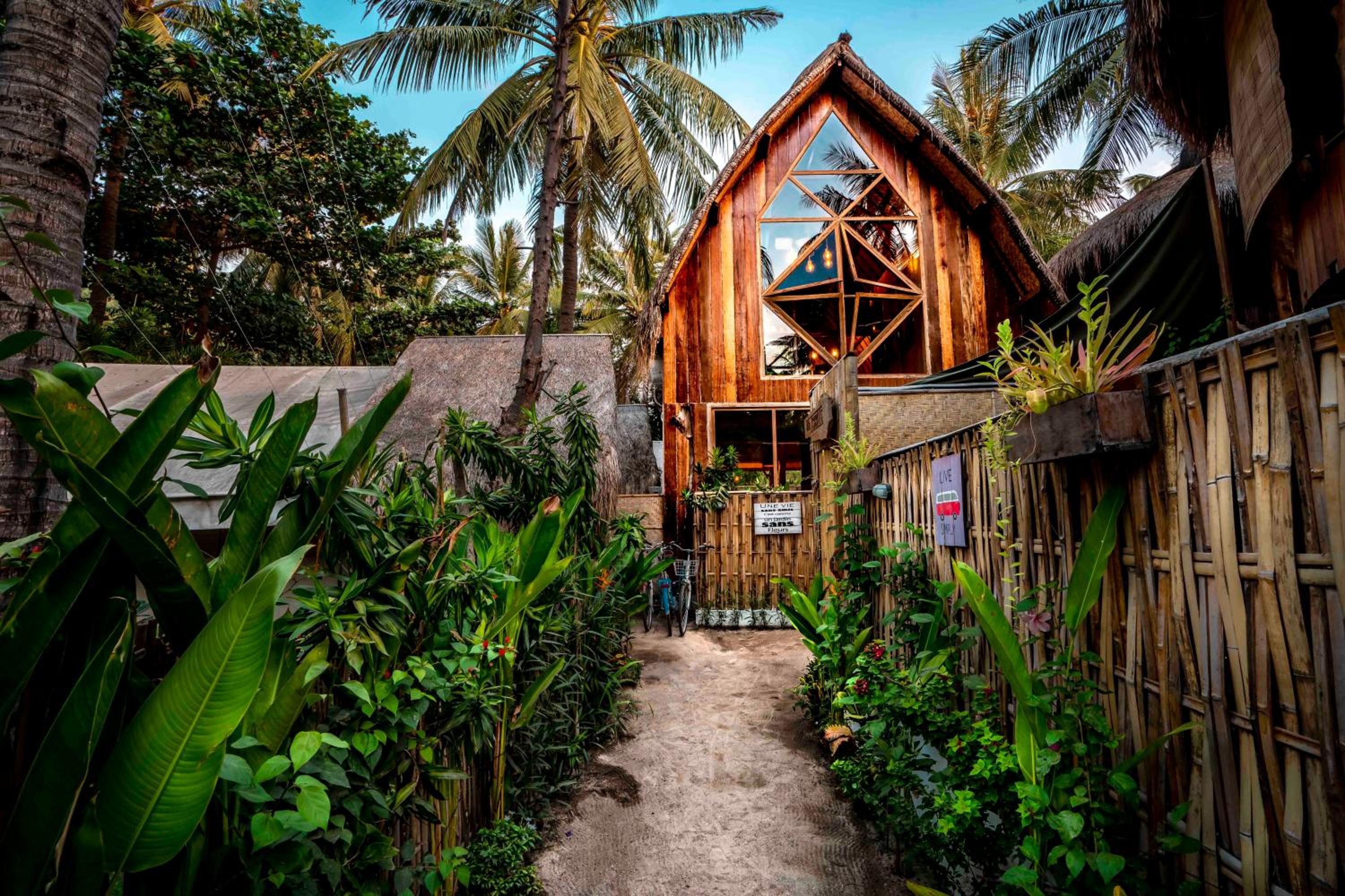 Hotel Gili Treehouses
