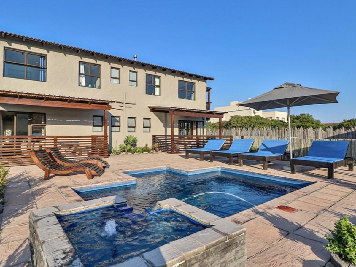 Afrovibe Beach Villa