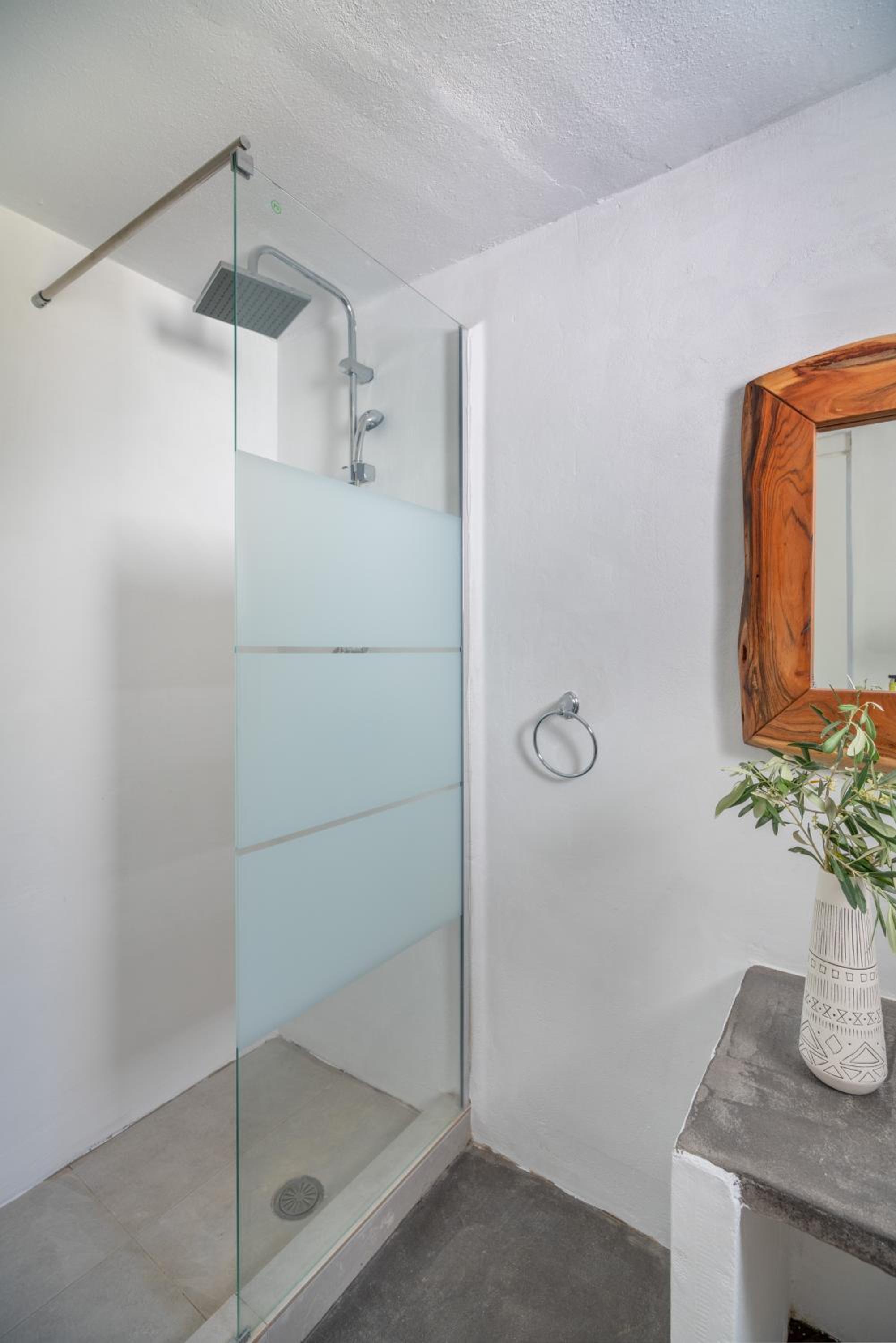Indigo Boutique Home view 5
