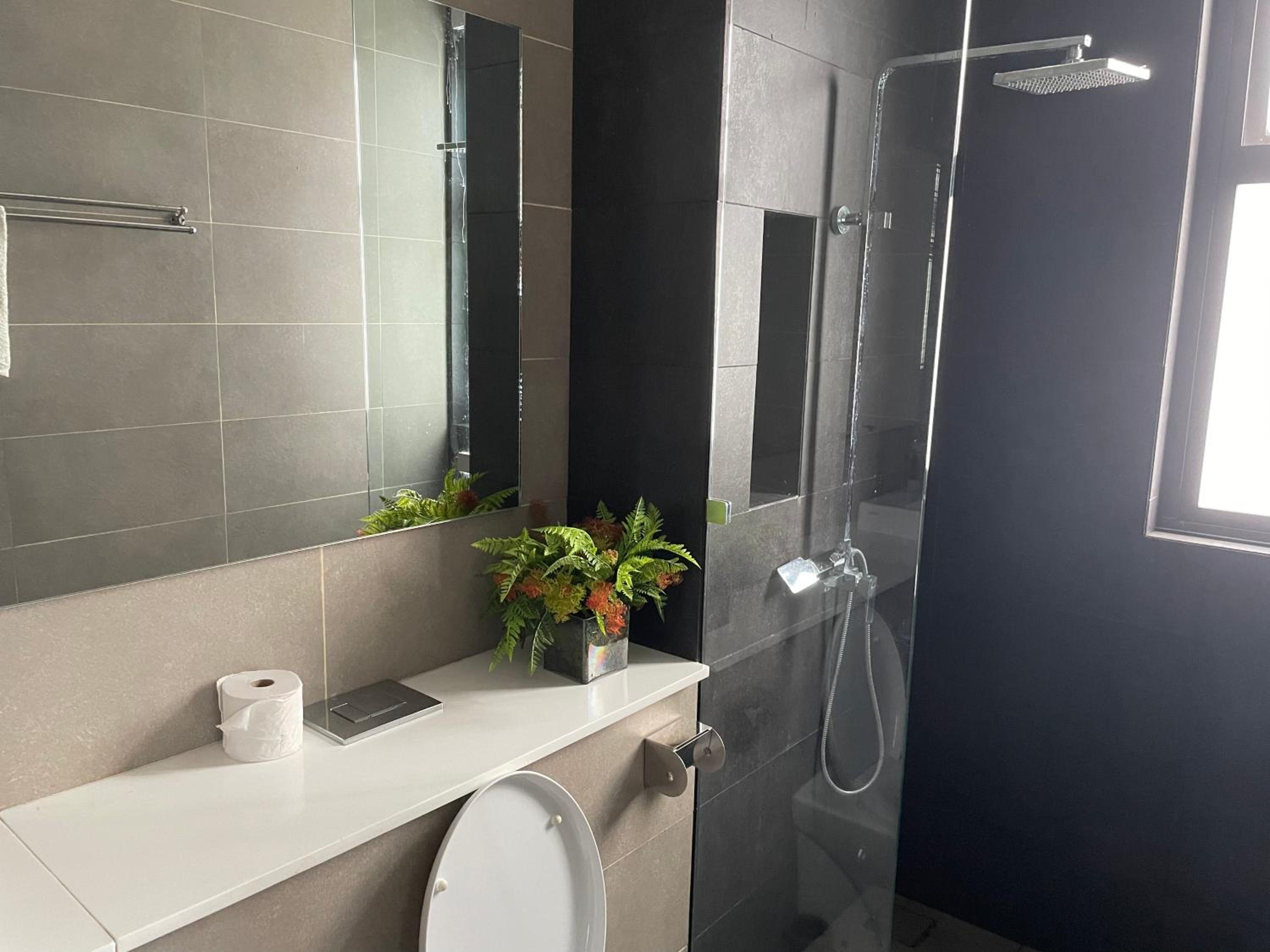 2 Bedroom apartment @Setia Sky 88