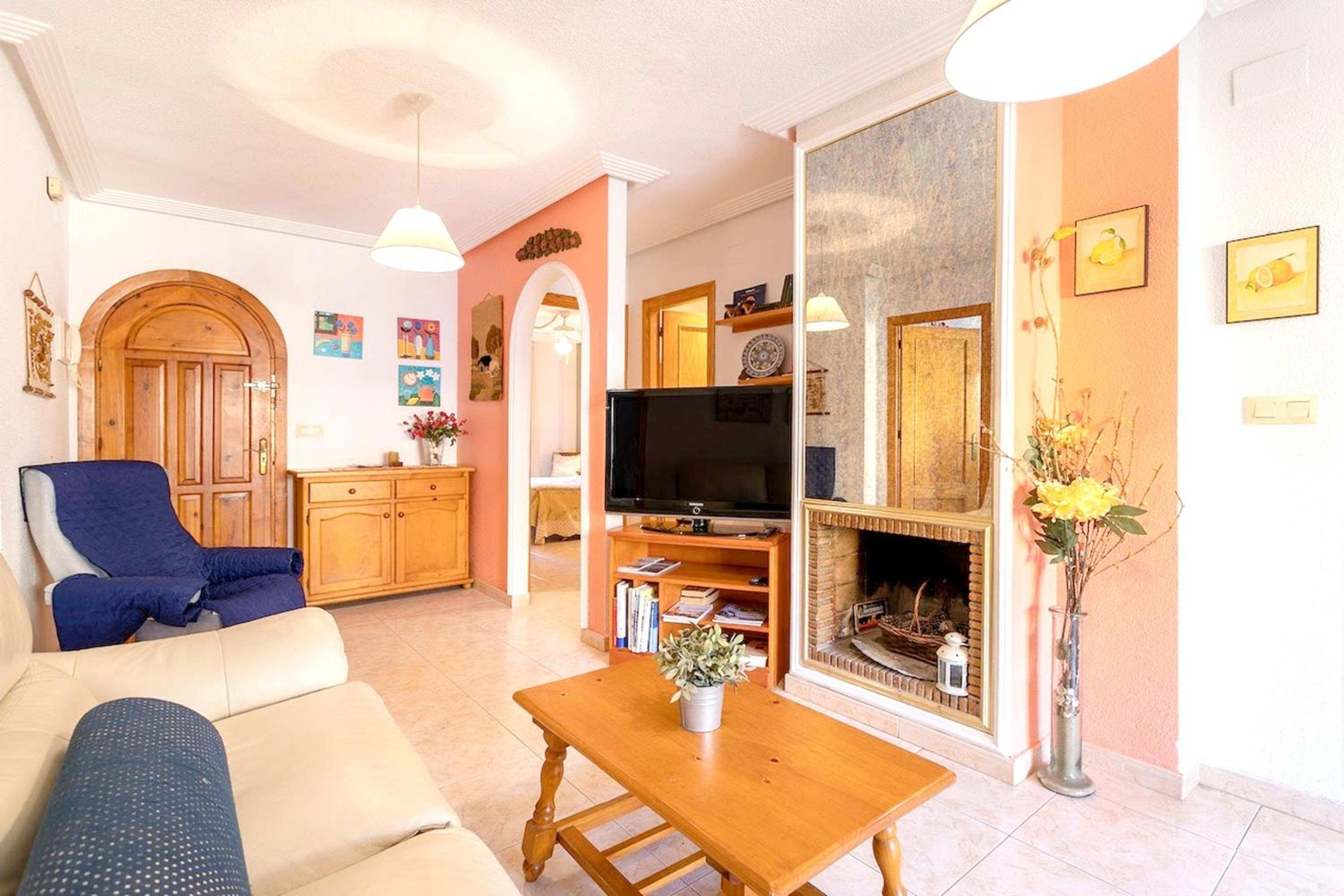Spacious apartment with sea view in La Mata - 75 m² - Pool