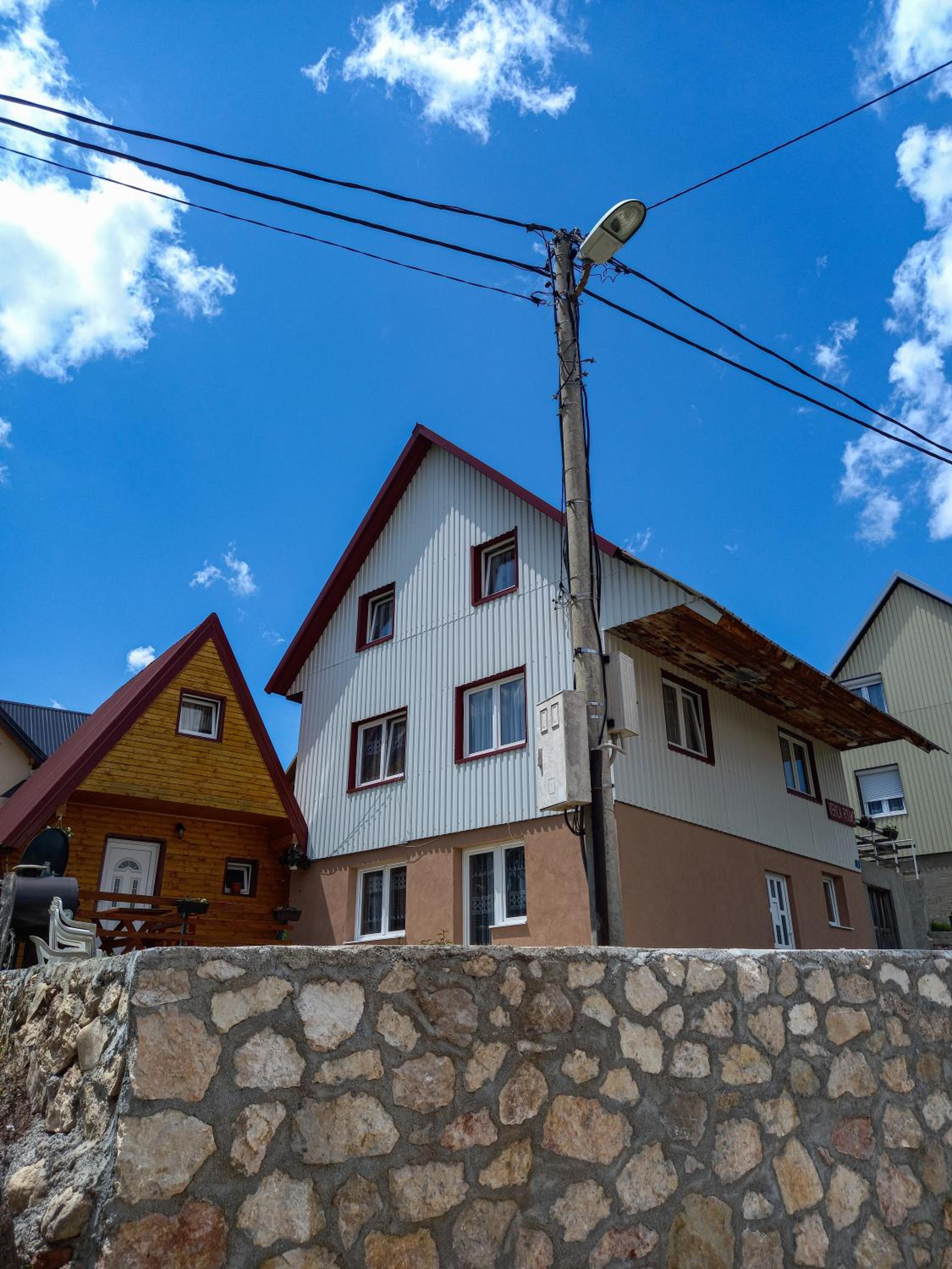 Photo 28