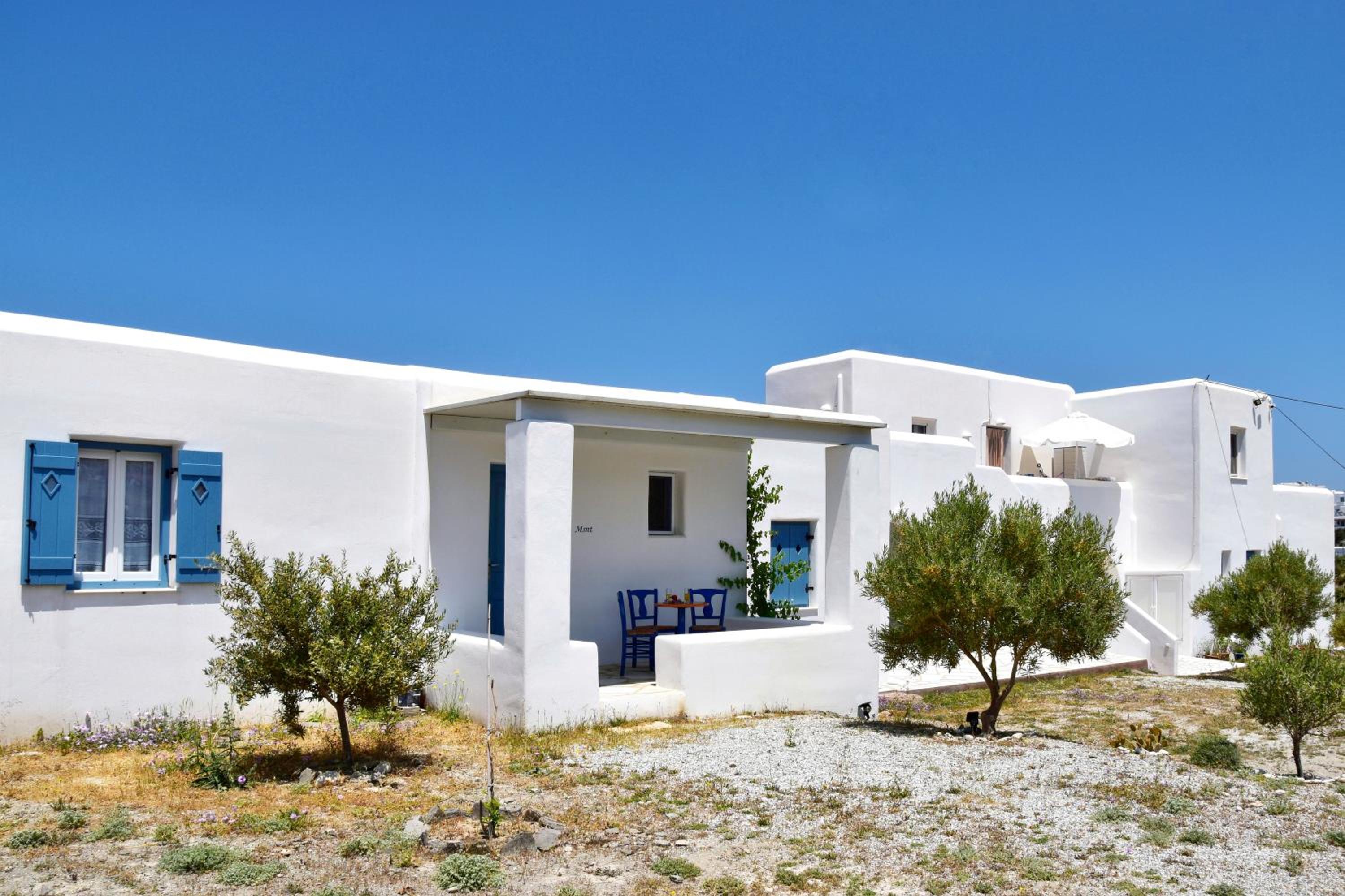Captain Apartments Paros photo 3