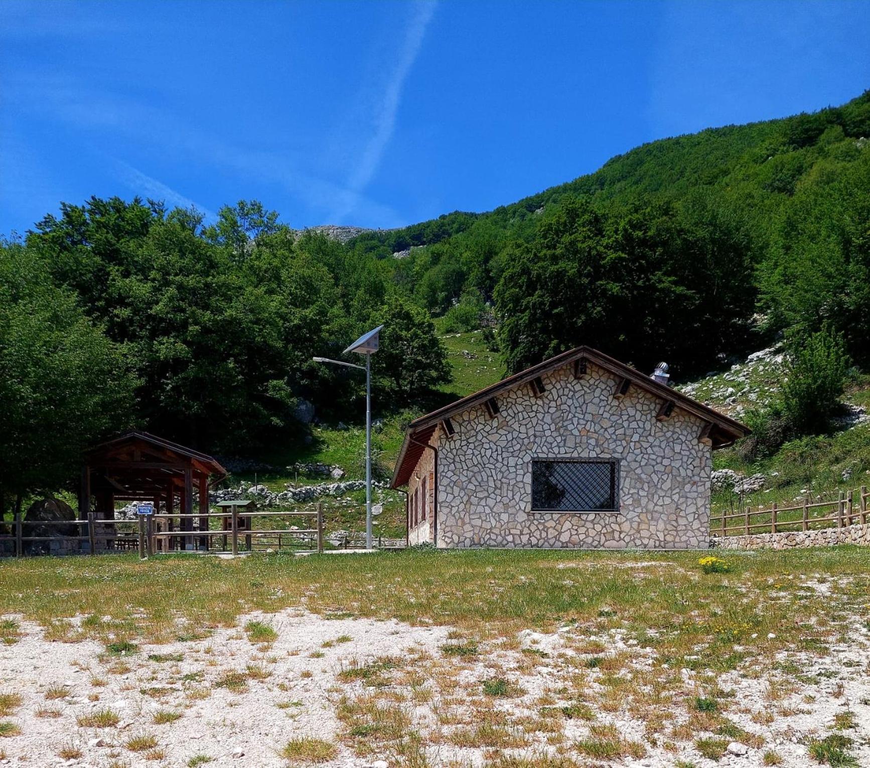 Le Tre Dimore - Rifugio Aceroni view 3