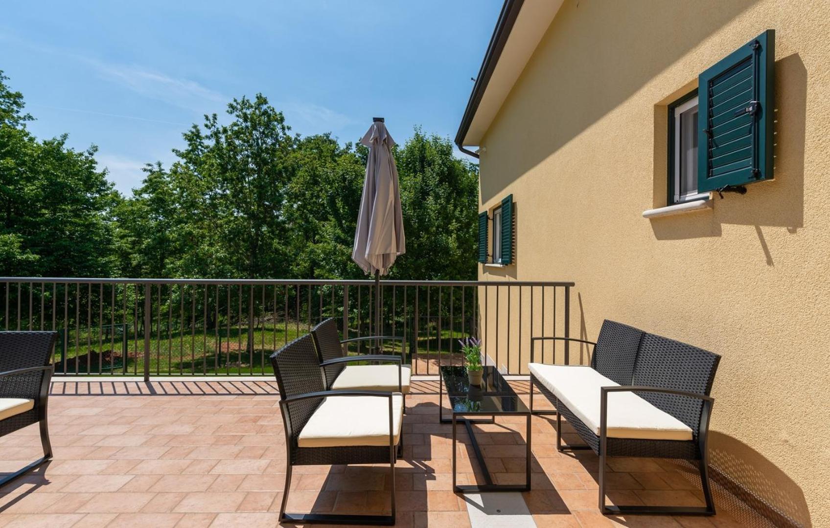 Holiday House Mateo with Private Pool view 4
